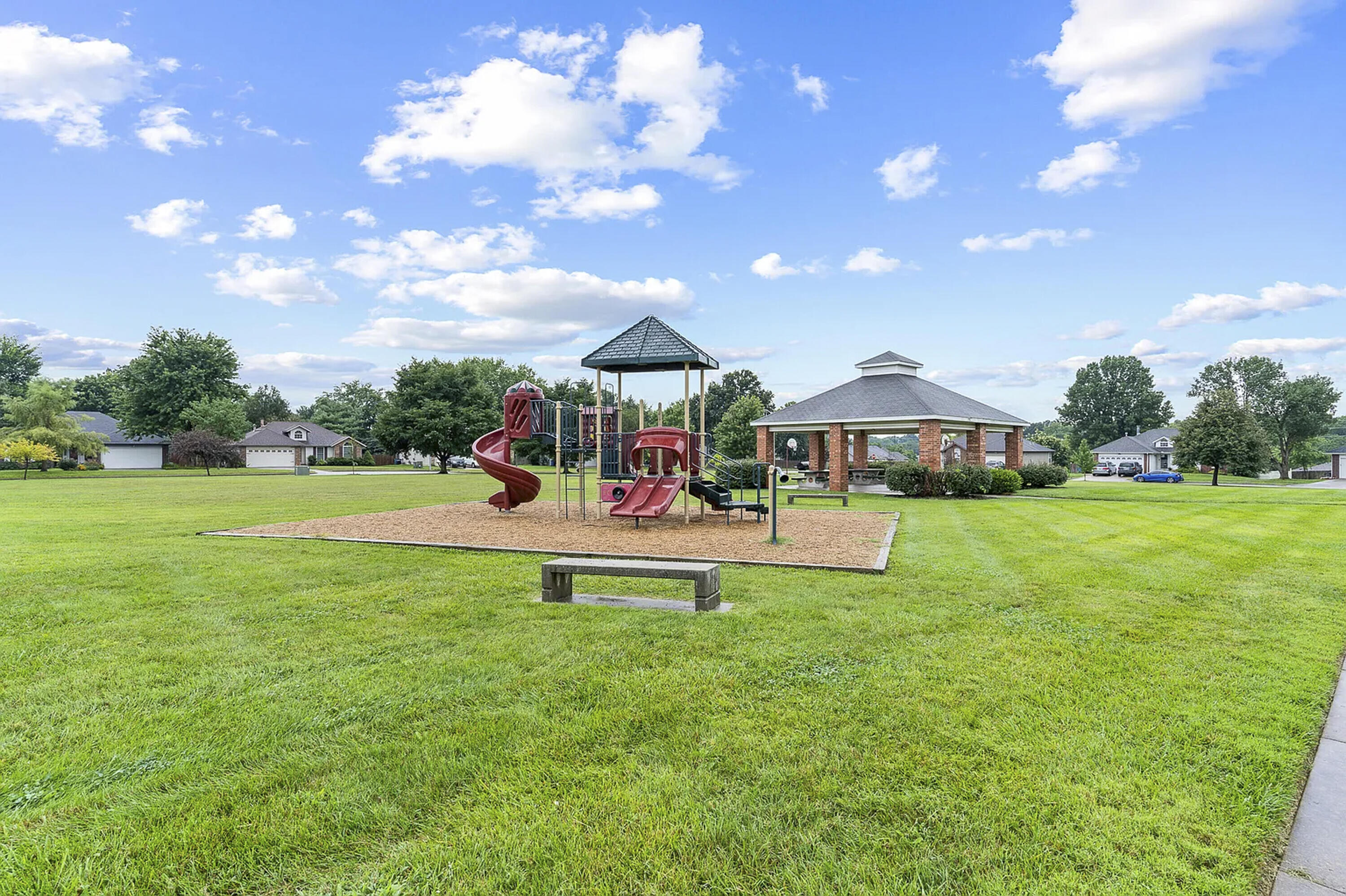 Photo 33 - Residential for sale – 3906 W Kay Pointe Boulevard  Springfield, MO