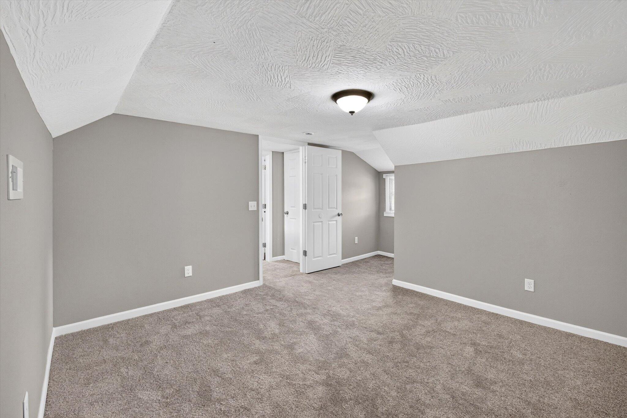 Photo 8 - Residential for sale – 2753 W Nichols Street  Springfield, MO