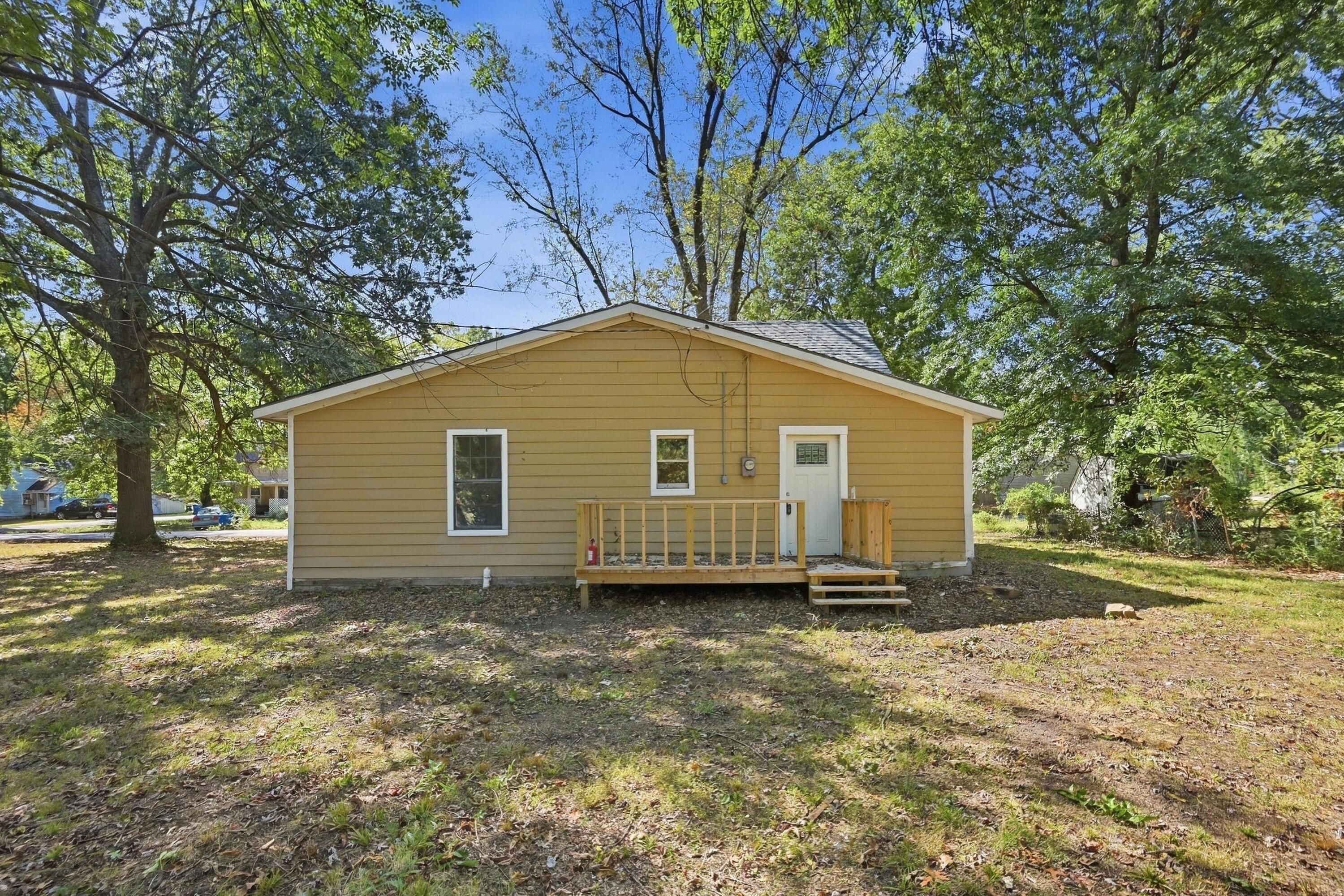 Photo 29 - Residential for sale – 1402  Poplar Street  Lamar, MO