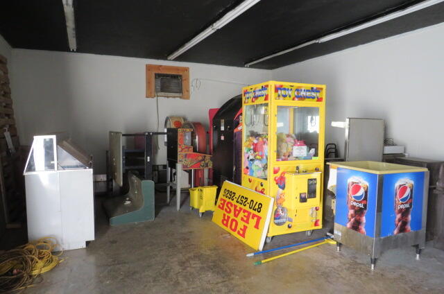 Photo 6 - Commercial Sale for sale – 309 E Commercial Street  Mansfield, MO