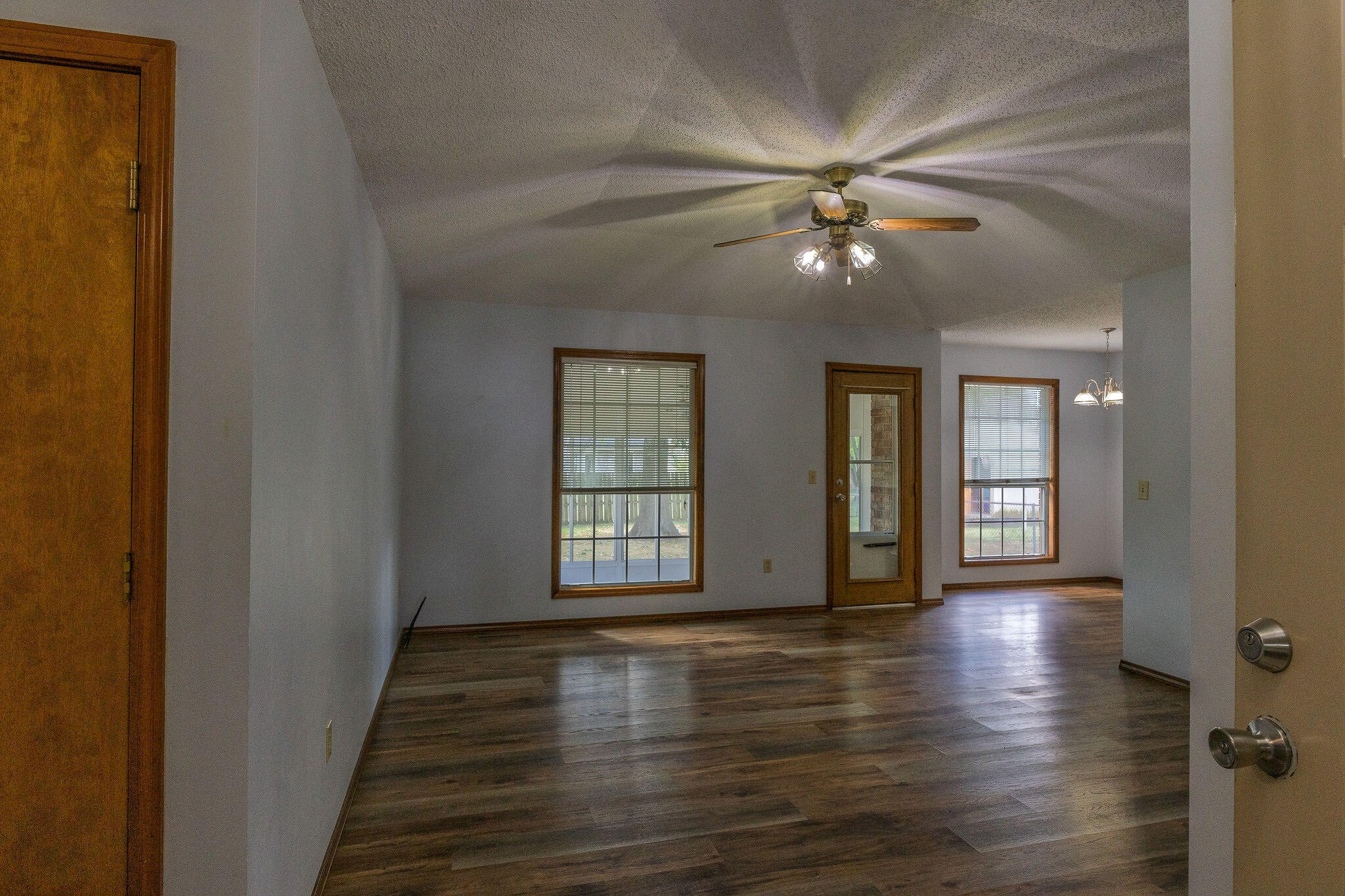 Photo 5 - Residential for sale – 3814 W Harrison Street  Springfield, MO