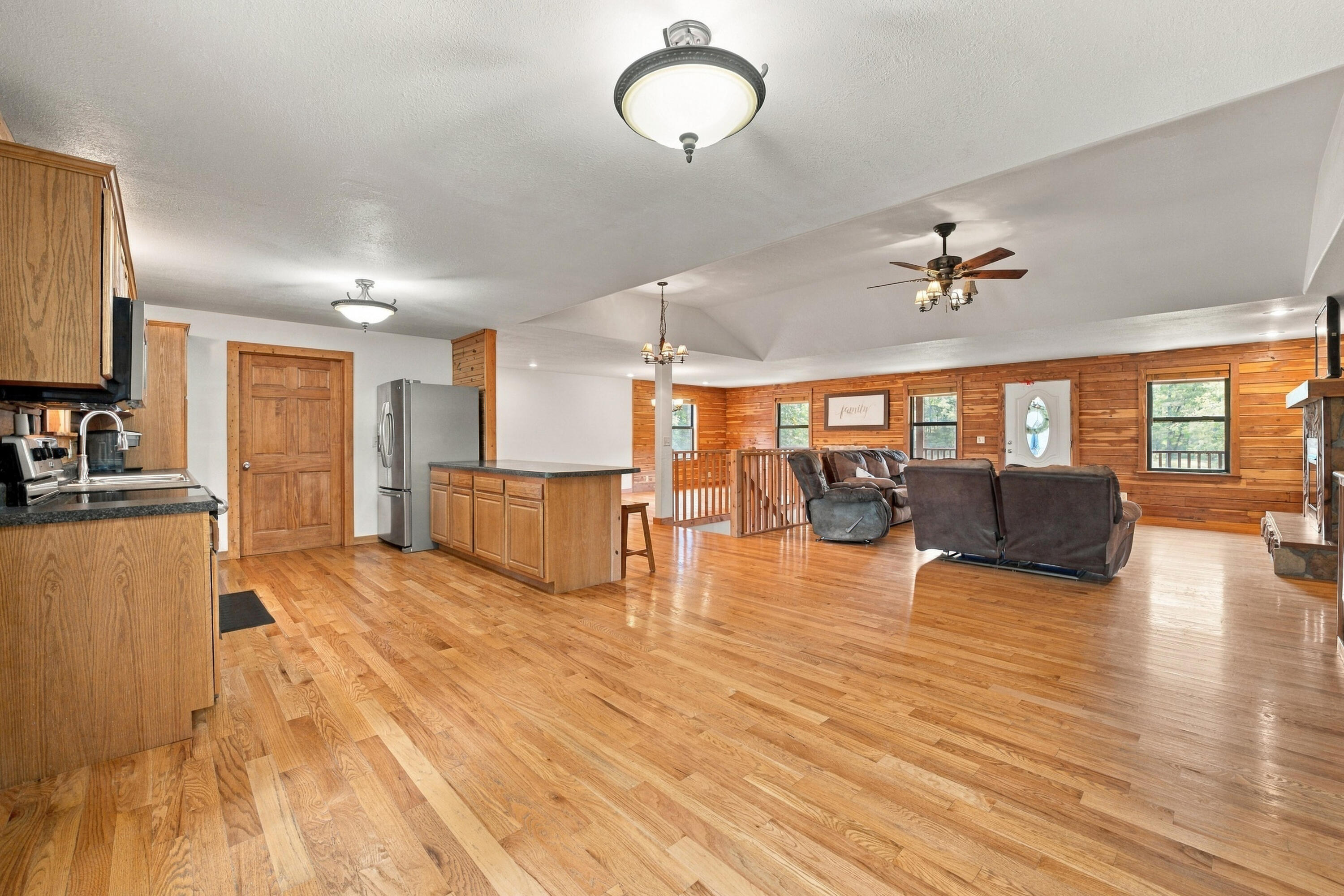 Photo 15 - Residential for sale – 2148  Private Road 2421   Mountain View, MO