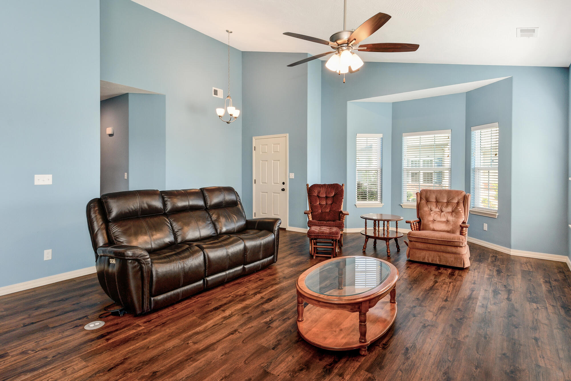 Photo 7 - Residential for sale – 117  Rue De Villas Circle  Branson, MO