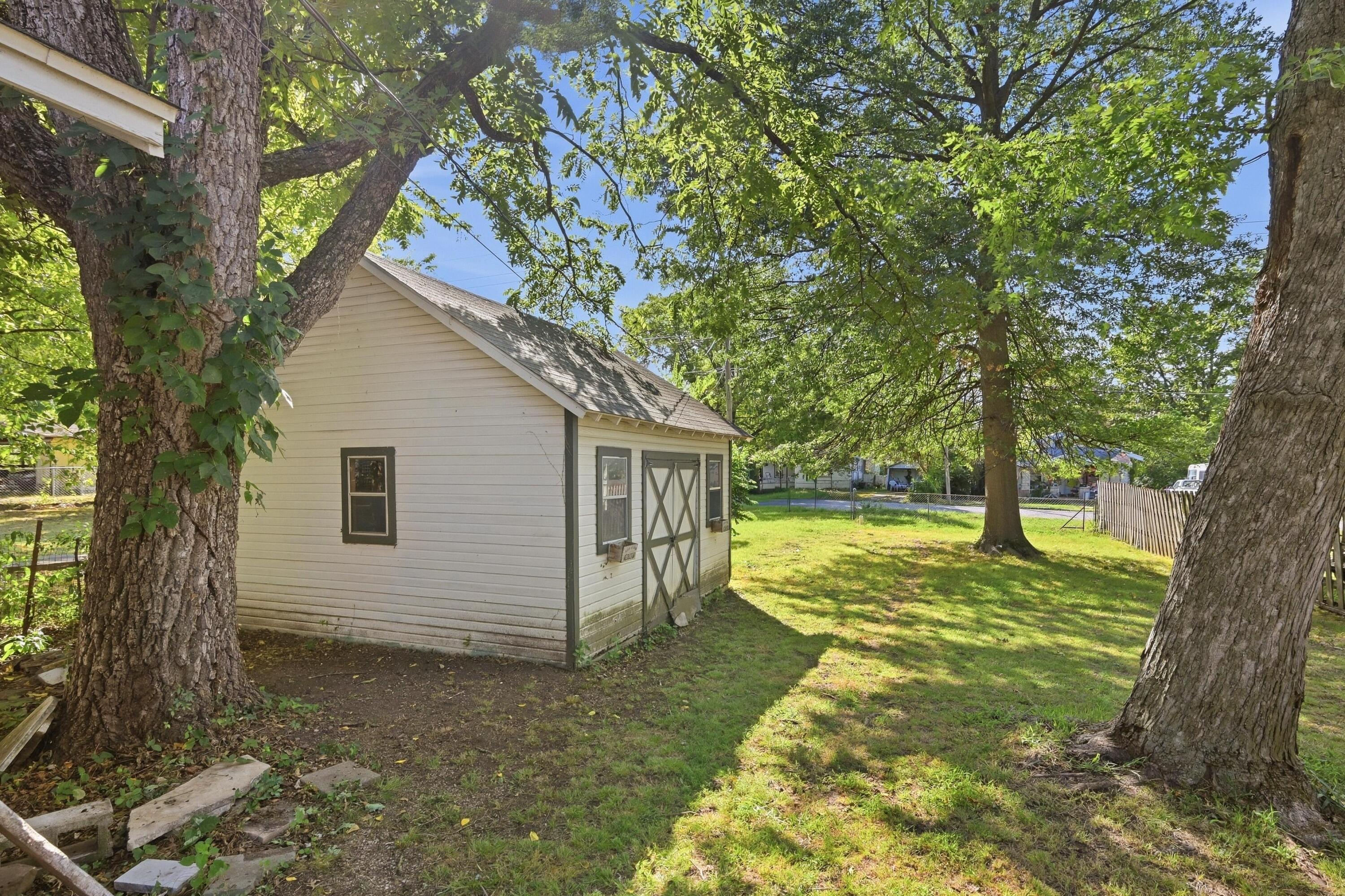 Photo 42 - Residential for sale – 1125 S Main Street  Carthage, MO