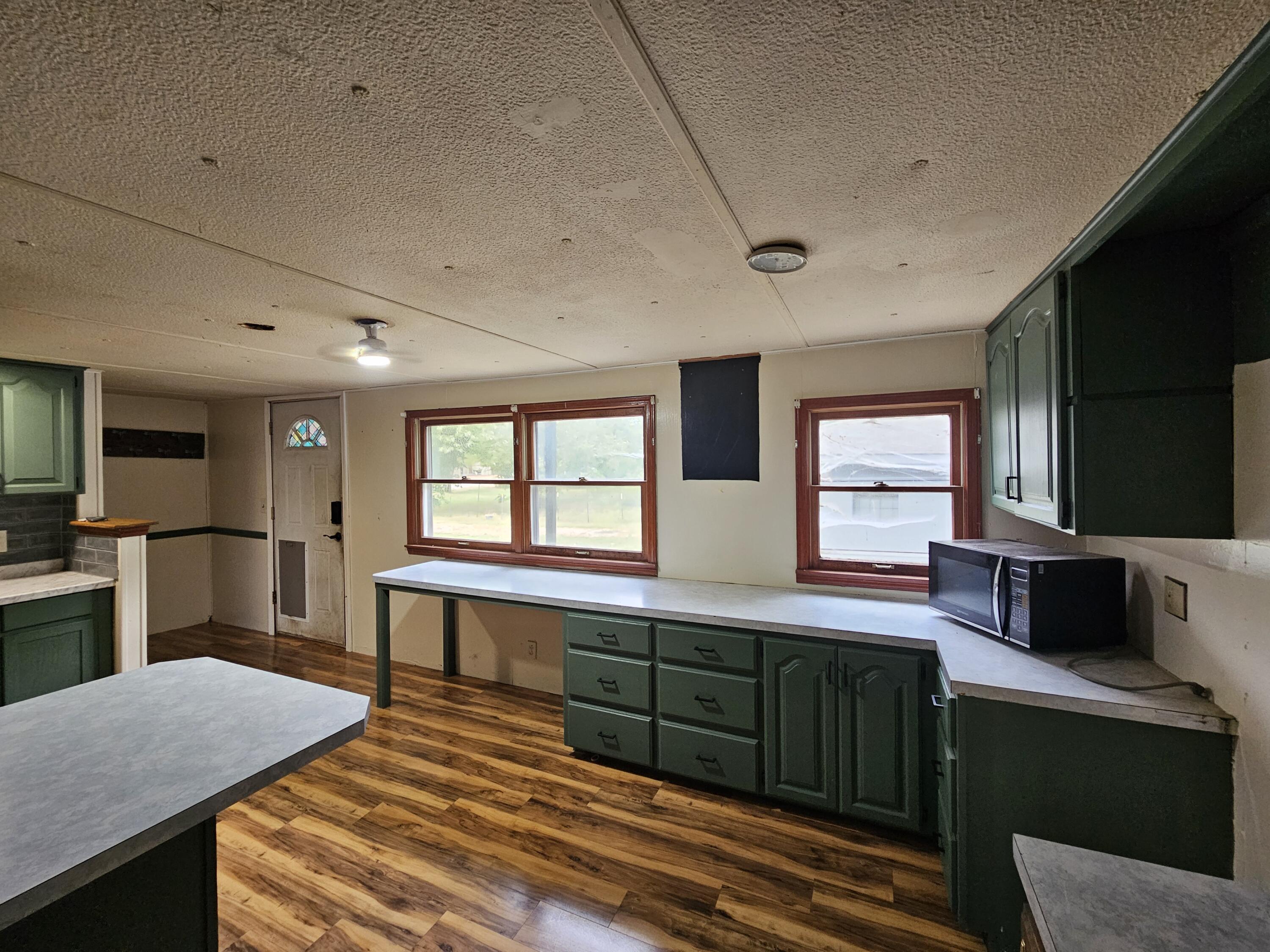 Photo 12 - Residential for sale – 292 S Oak Avenue  Sparta, MO