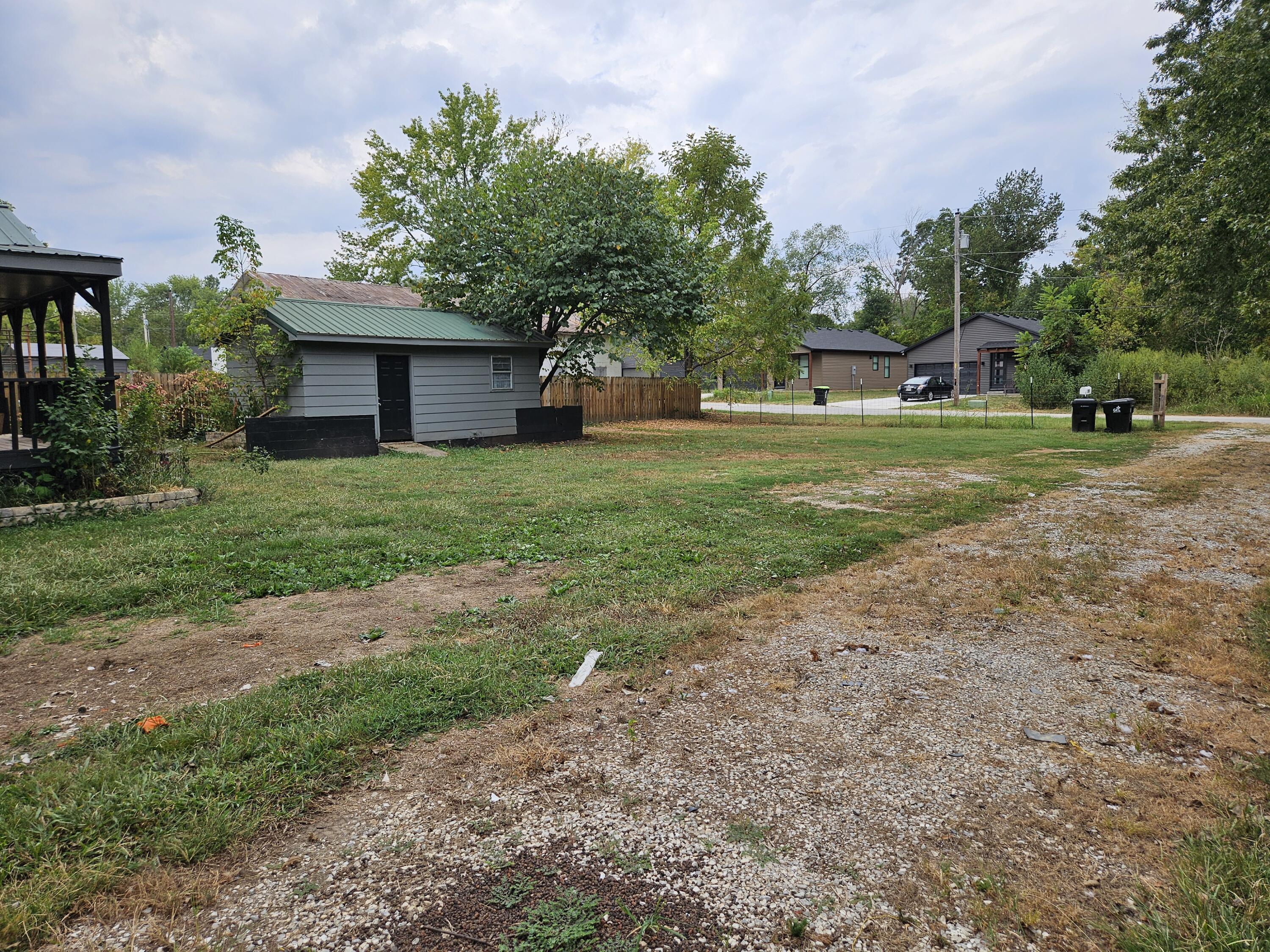 Photo 9 - Residential for sale – 292 S Oak Avenue  Sparta, MO