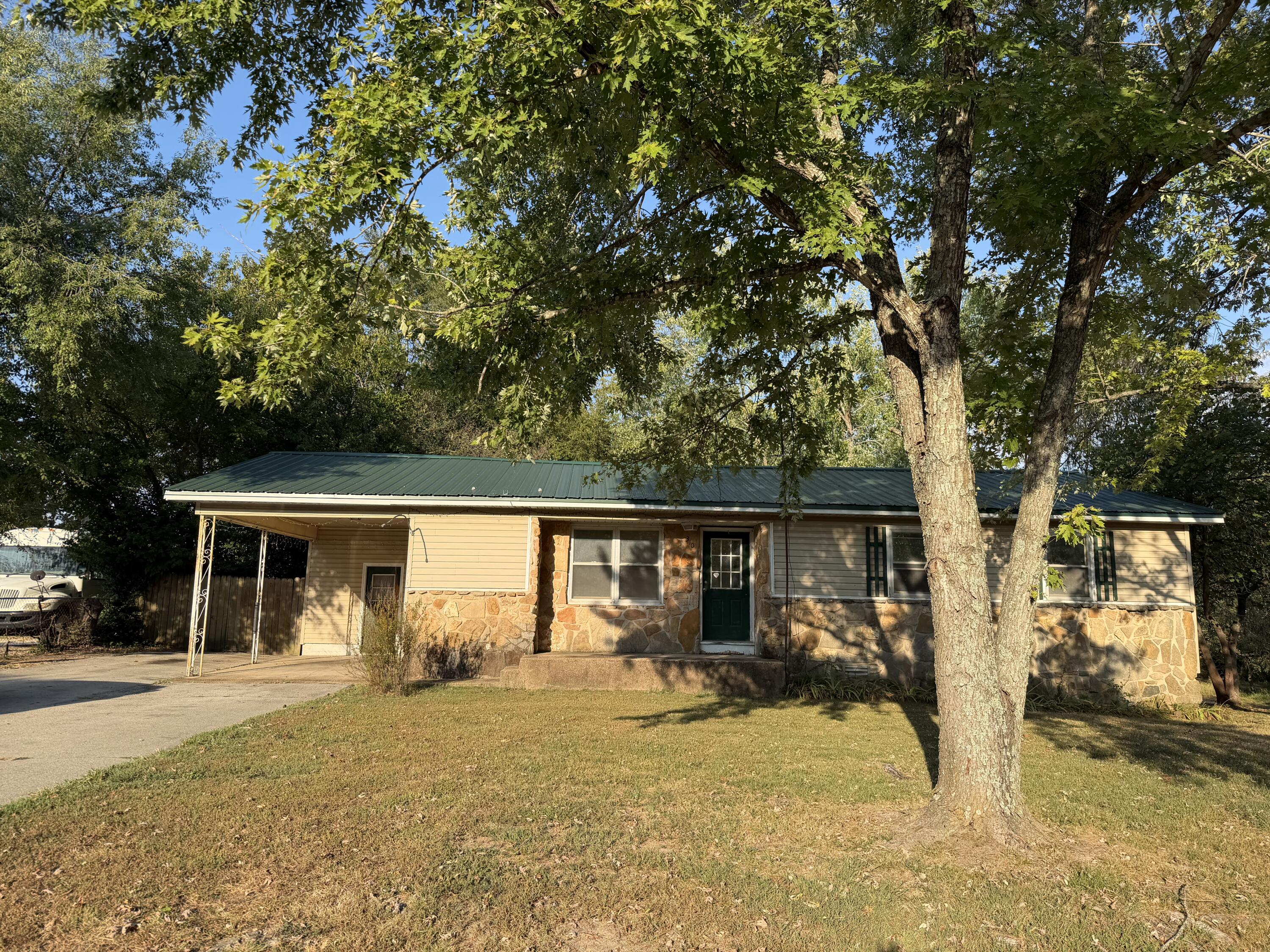 Photo 31 - Residential for sale – 310 E 4th Street  Mountain View, MO