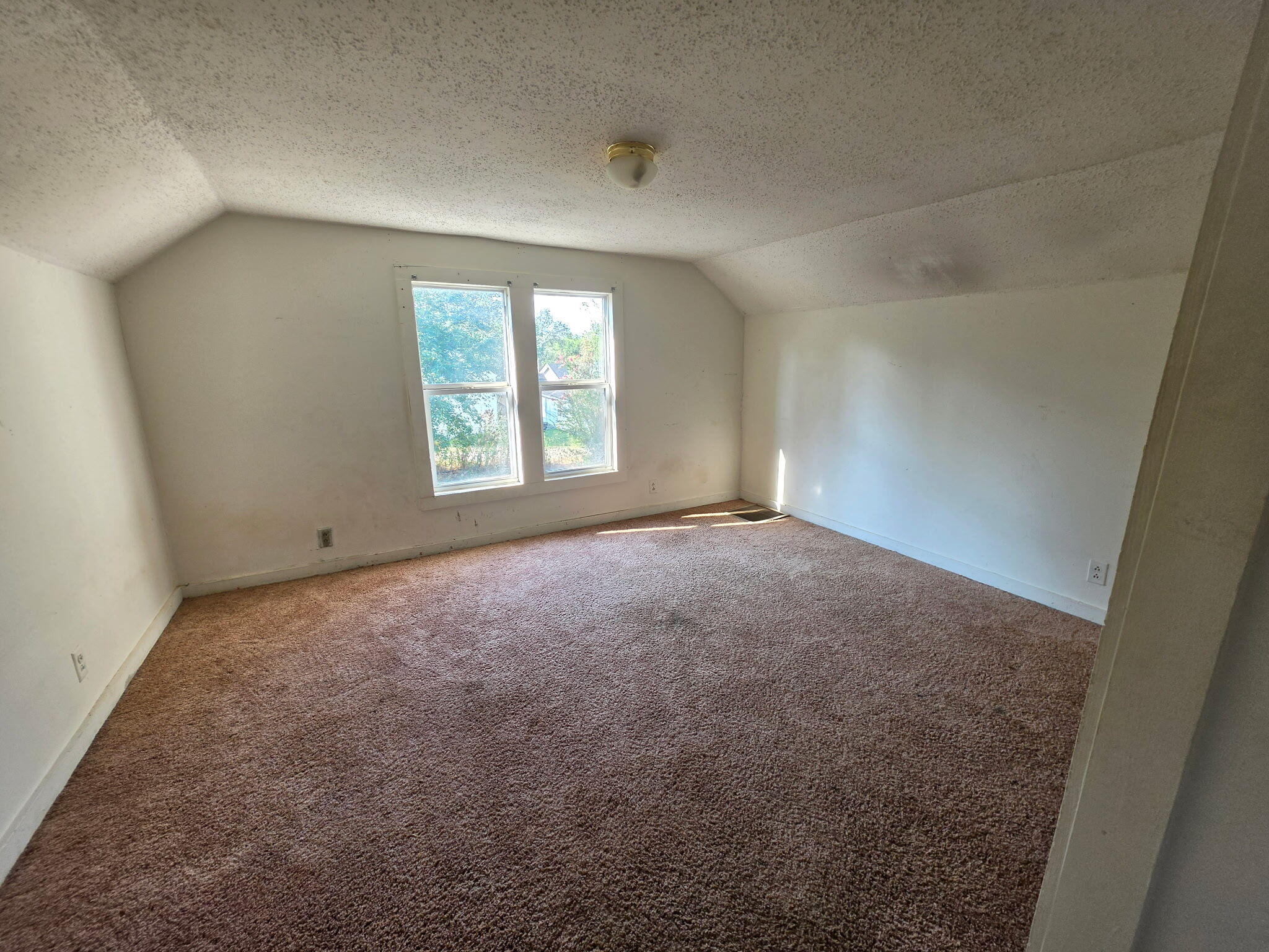 Photo 19 - Residential for sale – 406 N Garfield Street  Willow Springs, MO