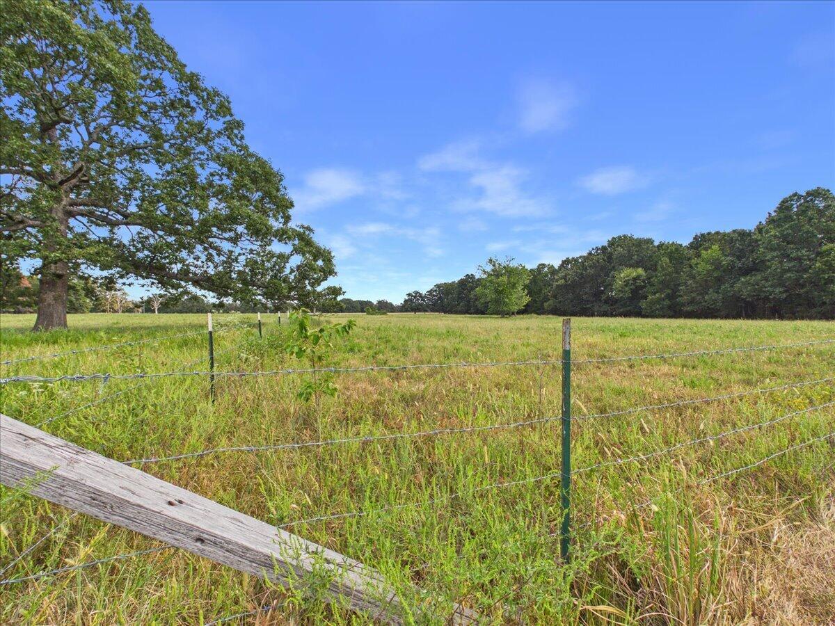 Photo 8 - Commercial Sale for sale – 10012 N Richland Road  Brighton, MO
