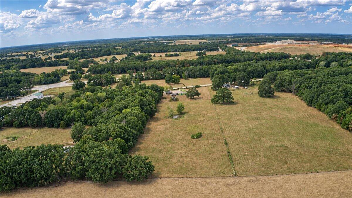 Photo 20 - Commercial Sale for sale – 10012 N Richland Road  Brighton, MO