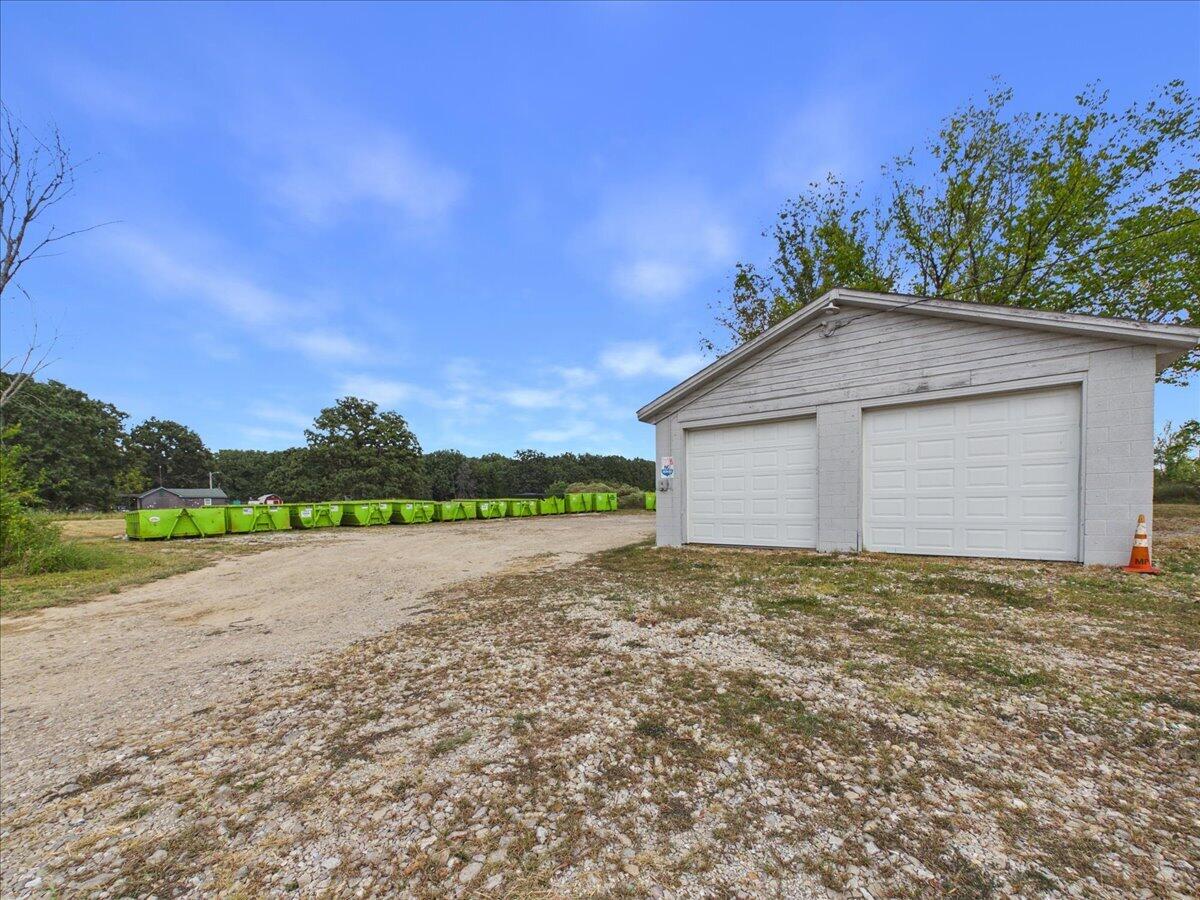 Photo 16 - Commercial Sale for sale – 10012 N Richland Road  Brighton, MO