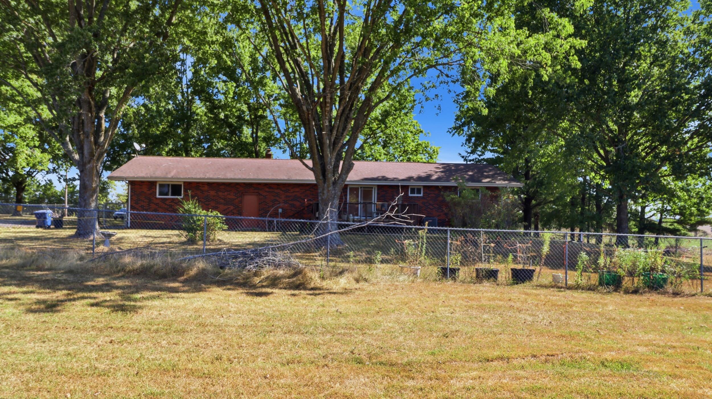 Photo 38 - Residential for sale – 11755  State Route 137   Licking, MO