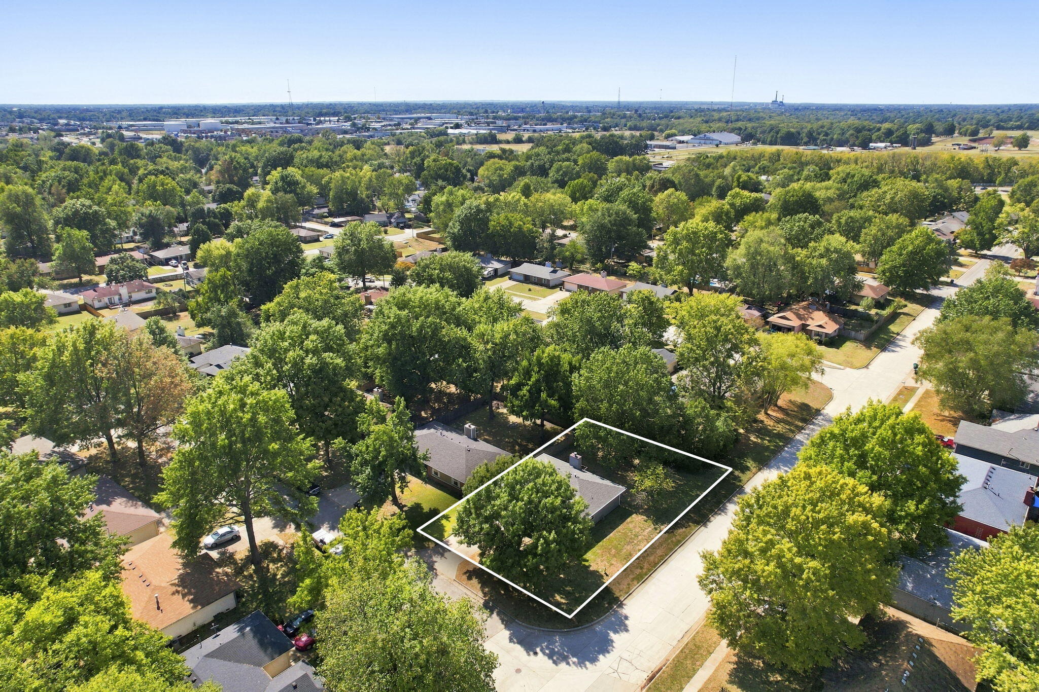 Photo 36 - Residential for sale – 2207 S Nettleton Avenue  Springfield, MO