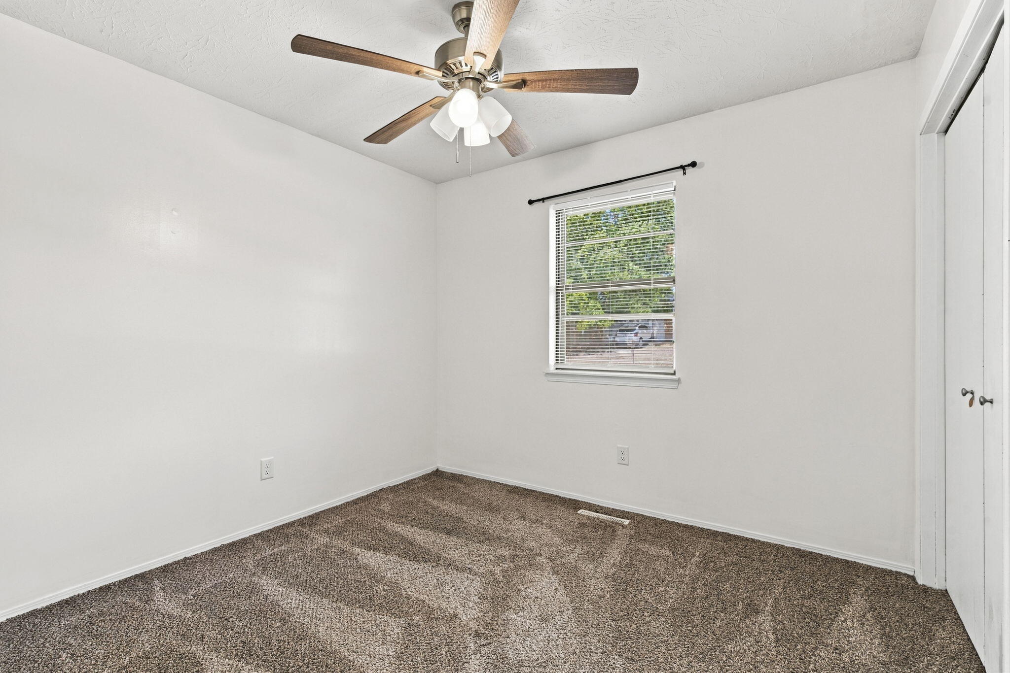 Photo 23 - Residential for sale – 2207 S Nettleton Avenue  Springfield, MO