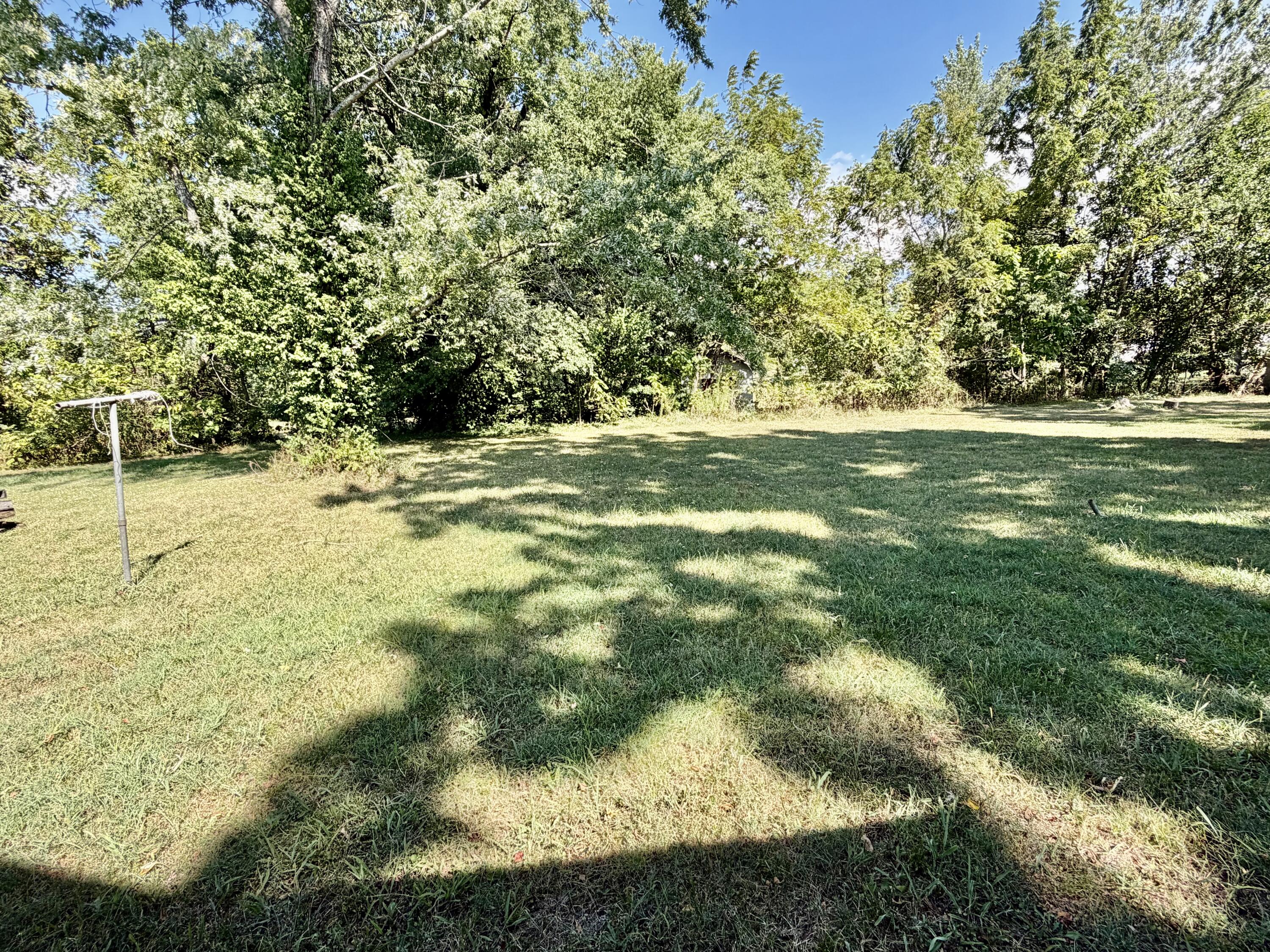 Photo 12 - Residential for sale – 308 S High Street  Mountain Grove, MO