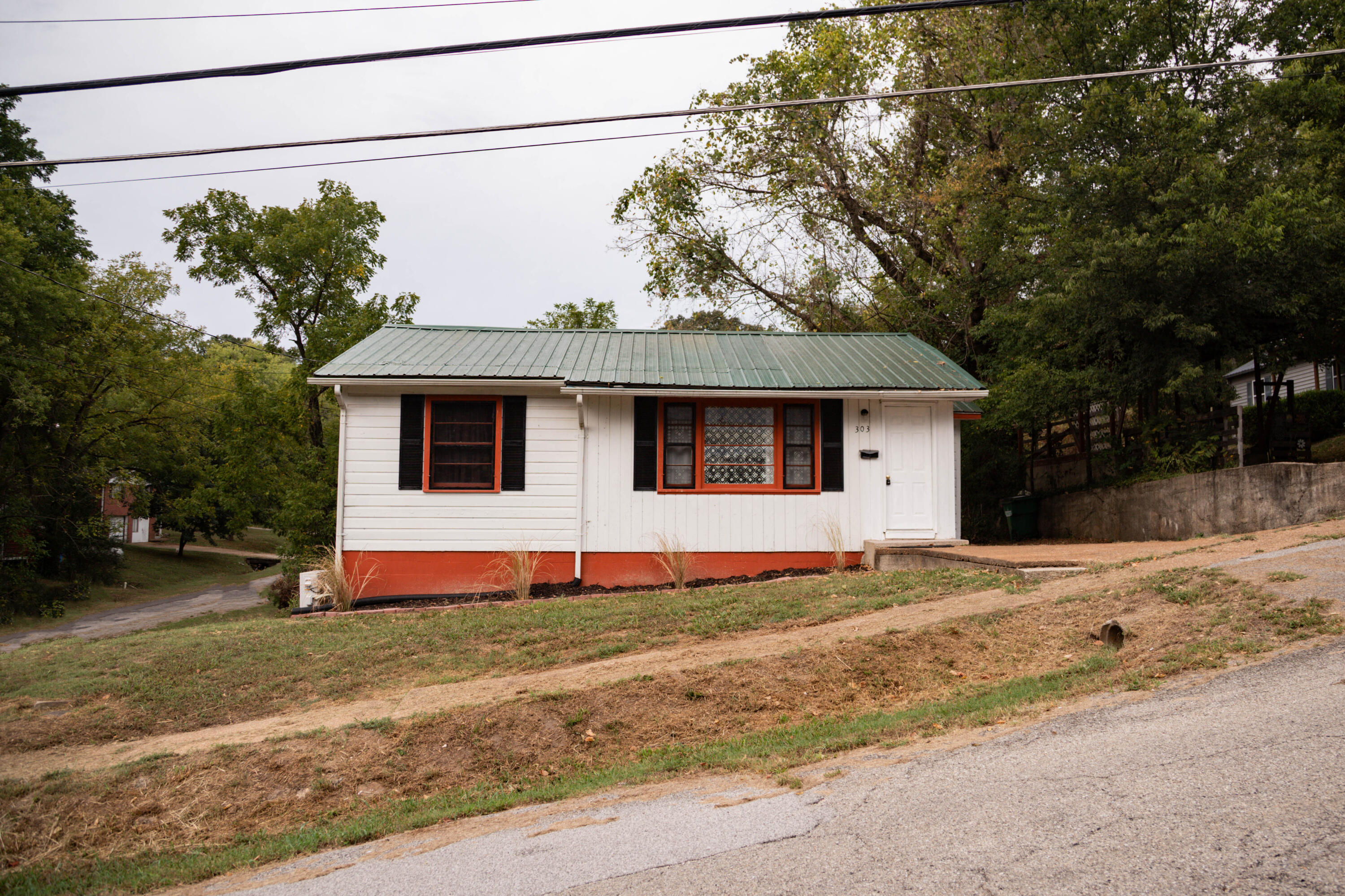 Photo 35 - Residential for sale – 303 N 5th Street  Thayer, MO