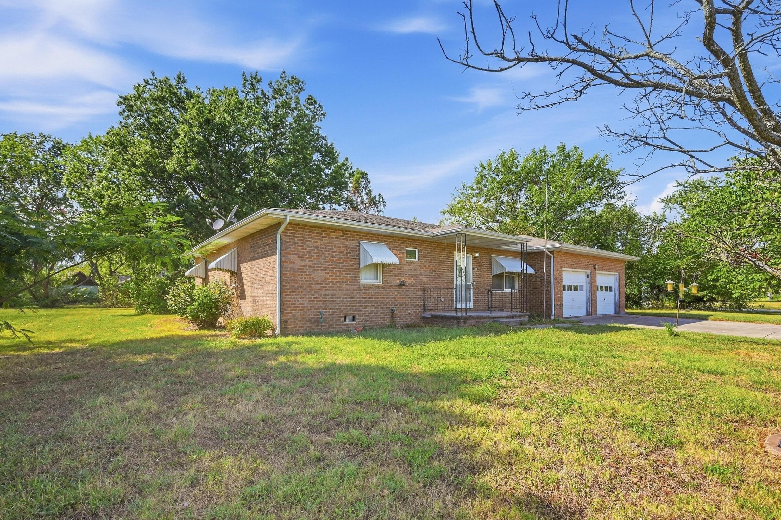 Photo 3 - Residential for sale – 1200  Clinton Street  Golden City, MO