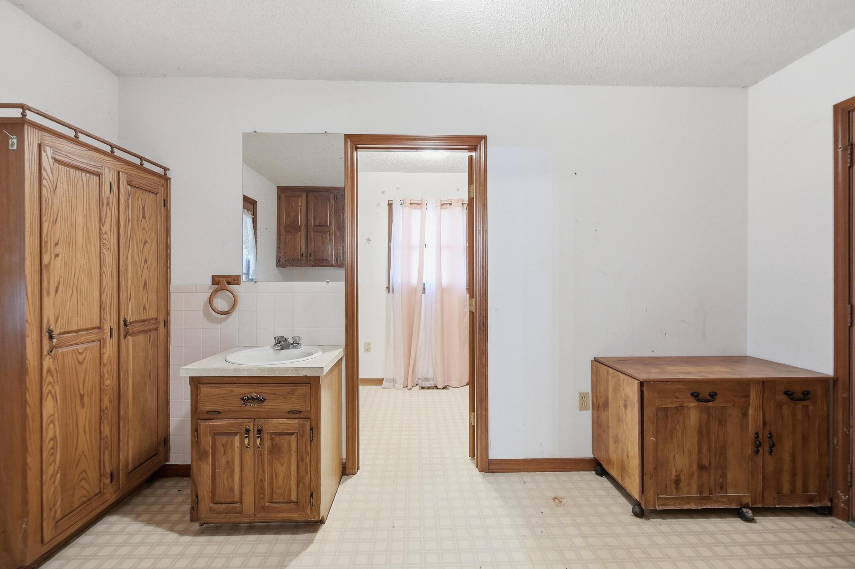 Photo 14 - Residential for sale – 1200  Clinton Street  Golden City, MO