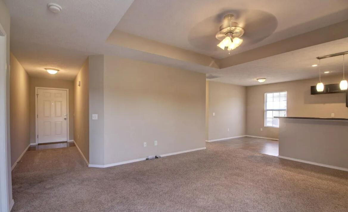 Photo 3 - Residential for sale – 1050 S Strasbourg Avenue  Springfield, MO