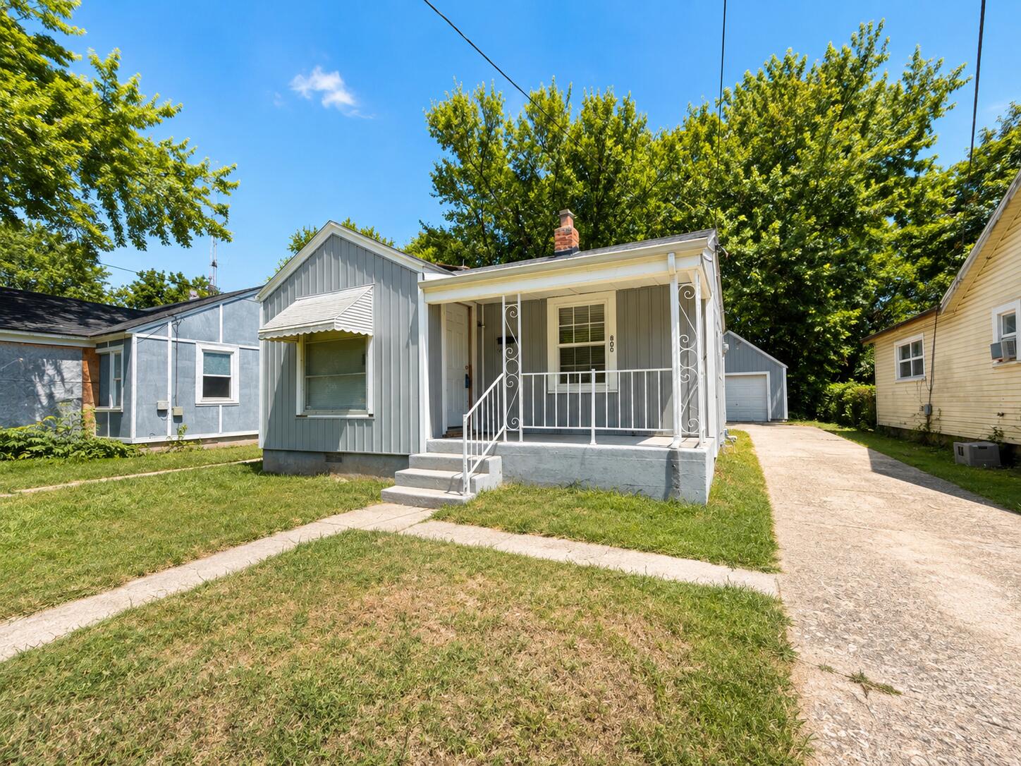 Photo 2 - Residential for sale – 800 N Marion Avenue  Springfield, MO