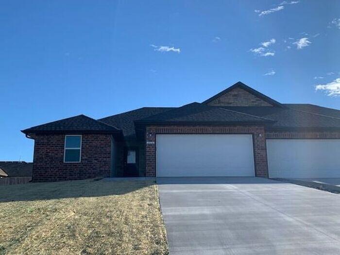 Residential Income for sale – 2196-2200 Athens Street Ozark, MO