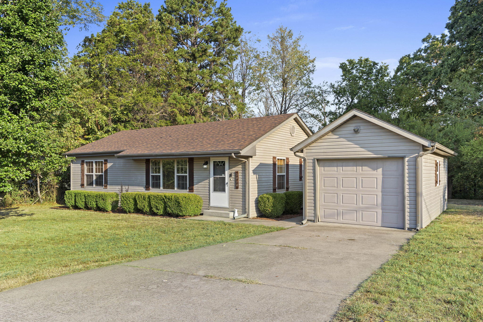Photo 3 - Residential for sale – 2010  State Highway Y   Forsyth, MO