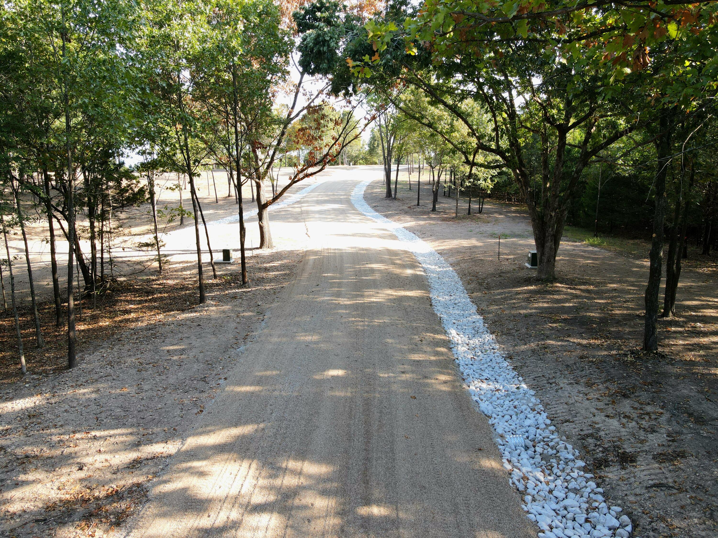 Photo 9 - Land for sale – Lot 3  Whispering Windings Court   Walnut Shade, MO