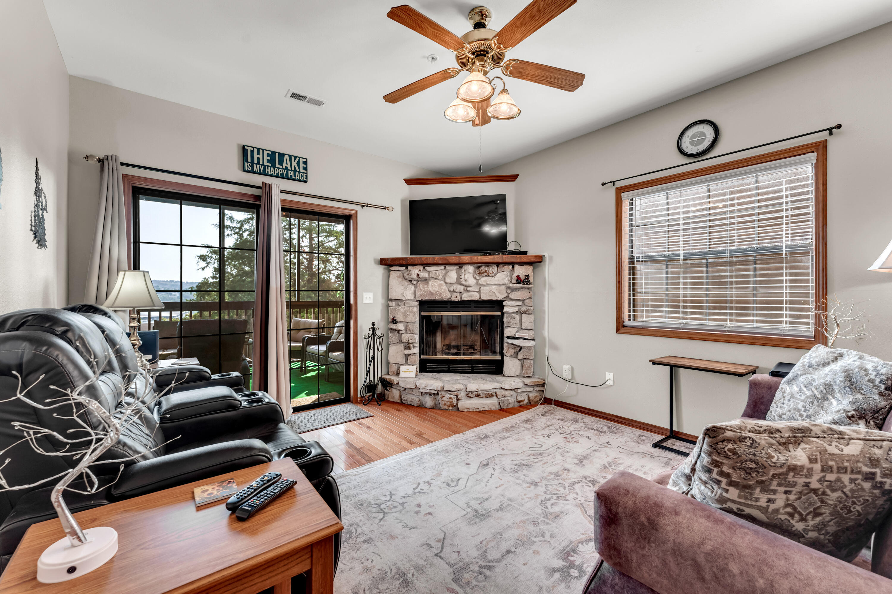 Photo 14 - Residential for sale – 24  Village Trail   Branson, MO