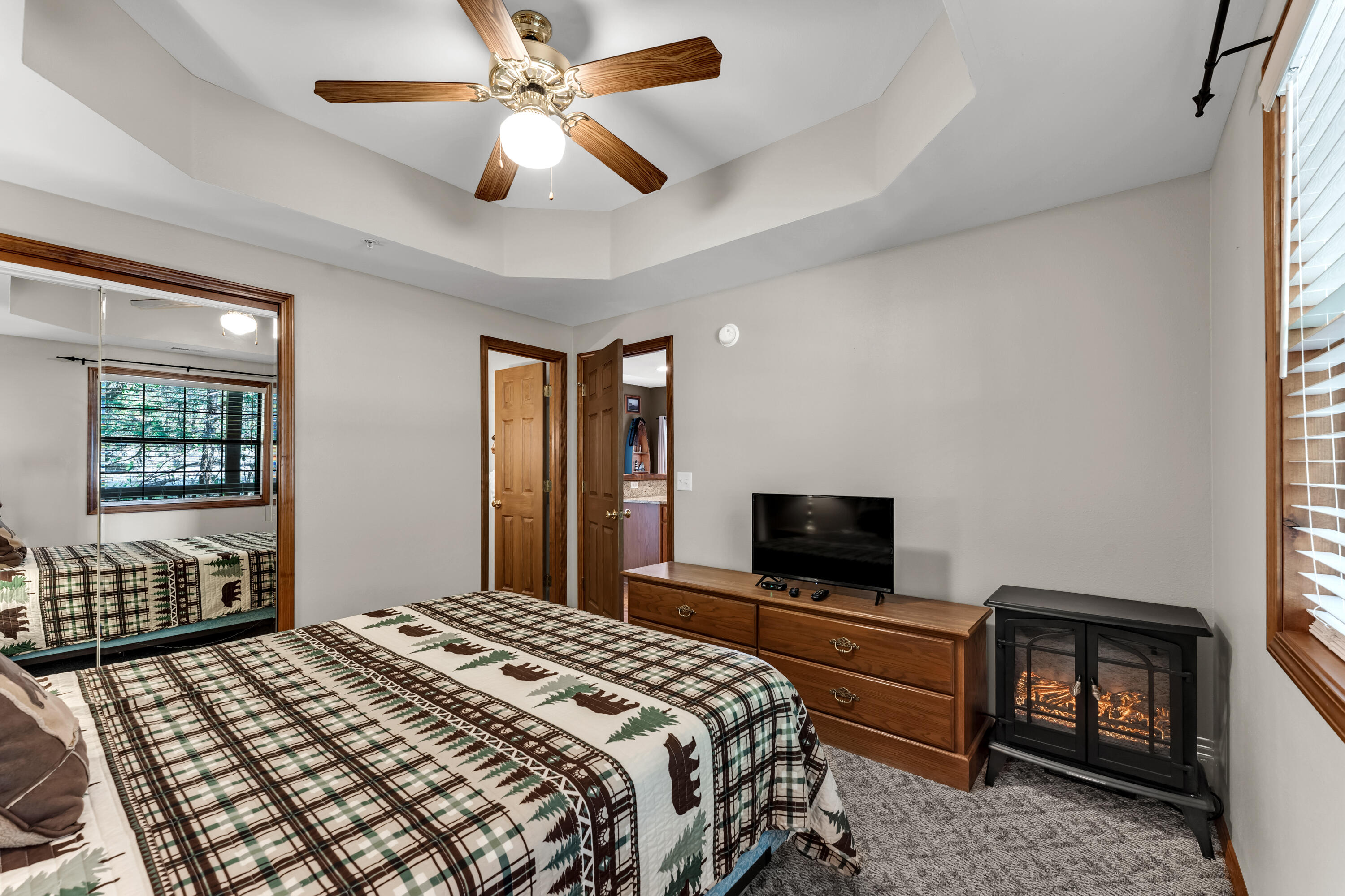 Photo 18 - Residential for sale – 24  Village Trail   Branson, MO