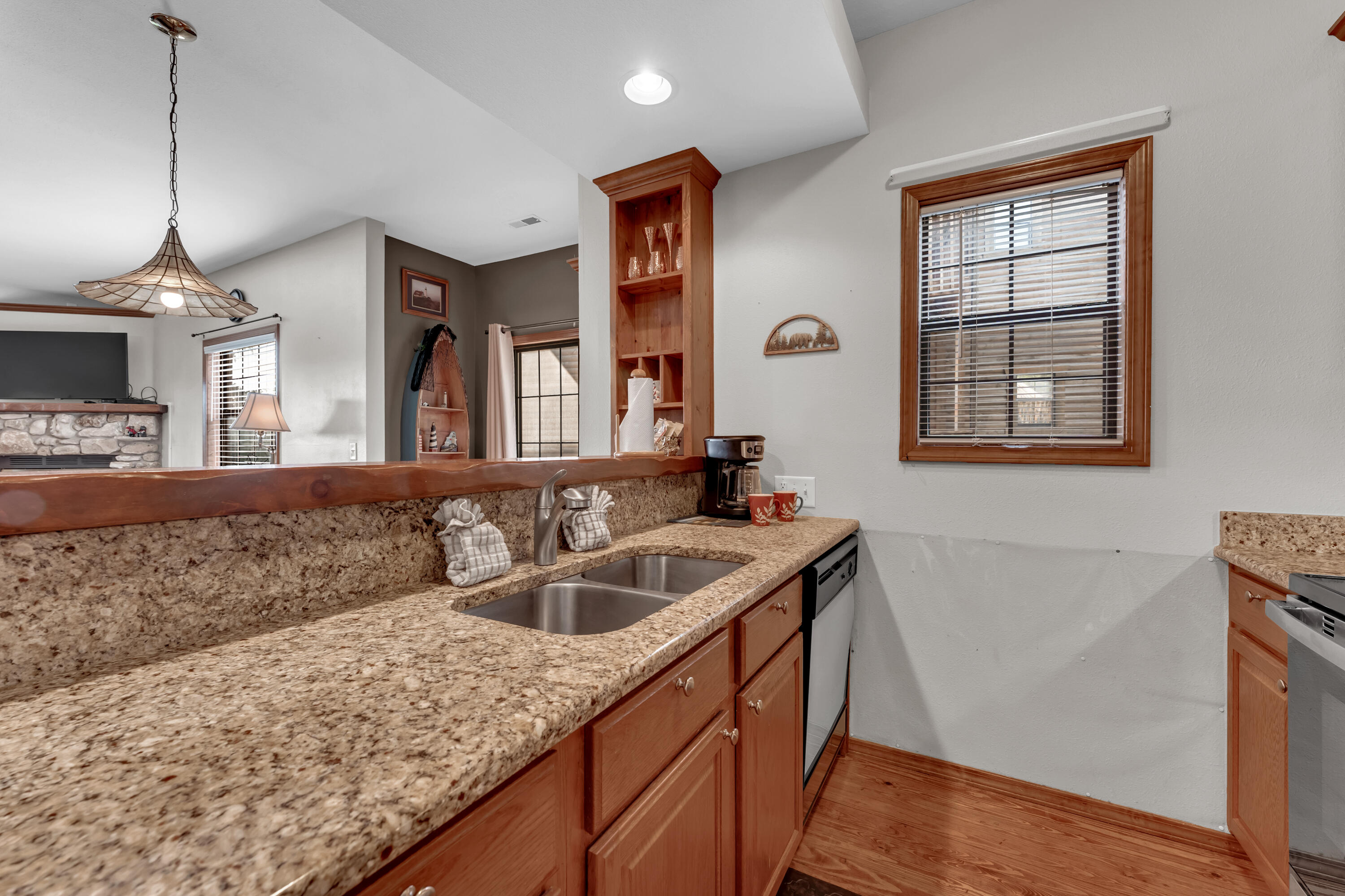 Photo 6 - Residential for sale – 24  Village Trail   Branson, MO