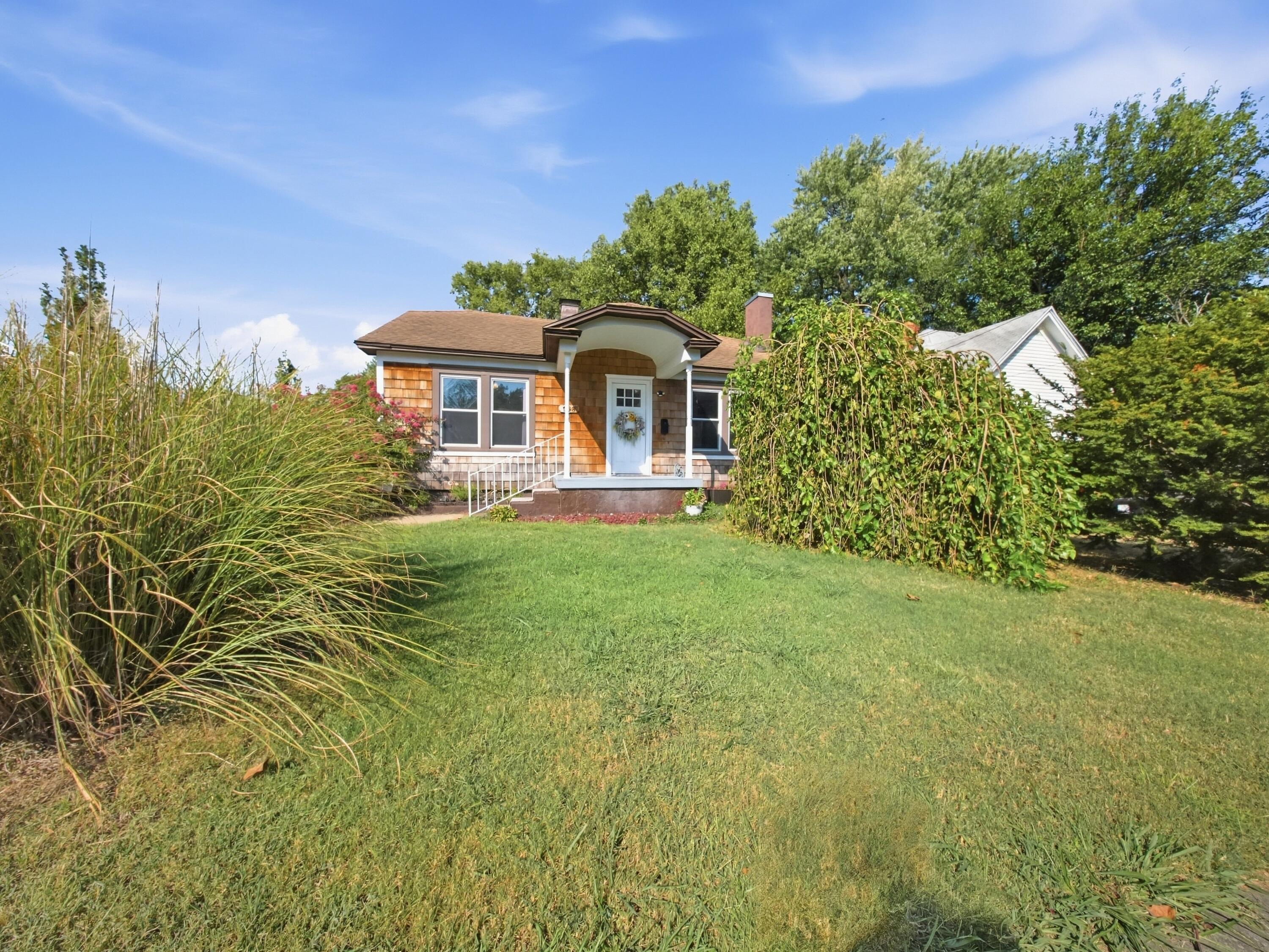 Photo 6 - Residential for sale – 953 S Weaver Avenue  Springfield, MO