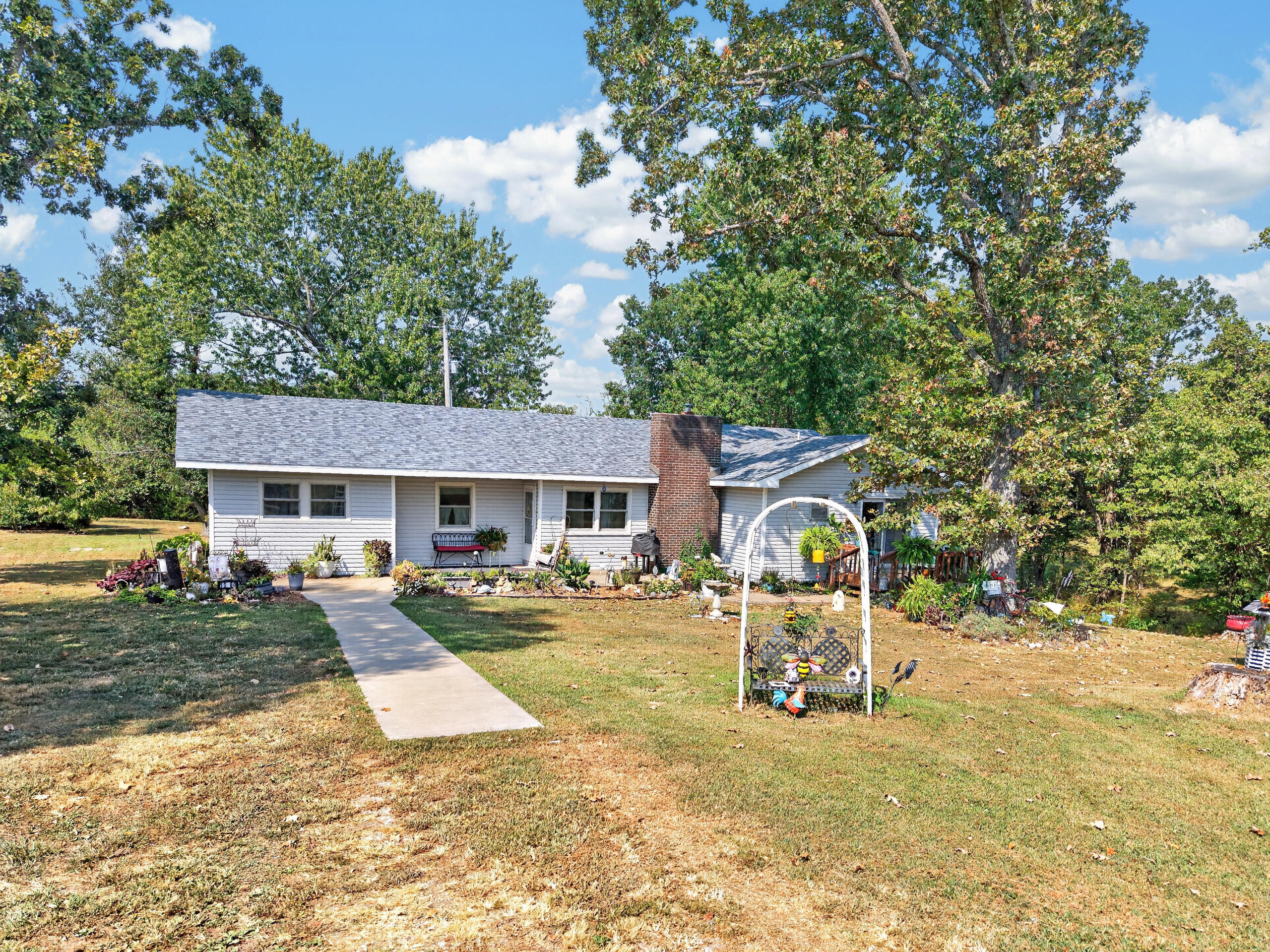 Photo 5 - Residential for sale – 1080  Apache Road  Sparta, MO