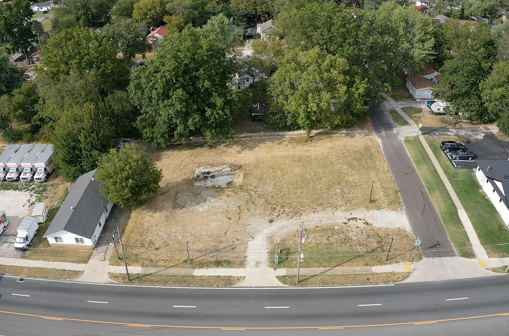 Photo 7 - Commercial Sale for sale – 809 W Kearney Street  Springfield, MO