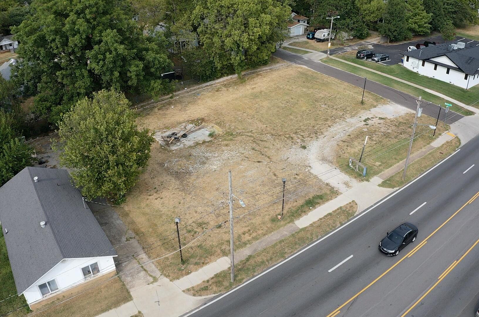 Photo 8 - Commercial Sale for sale – 809 W Kearney Street  Springfield, MO