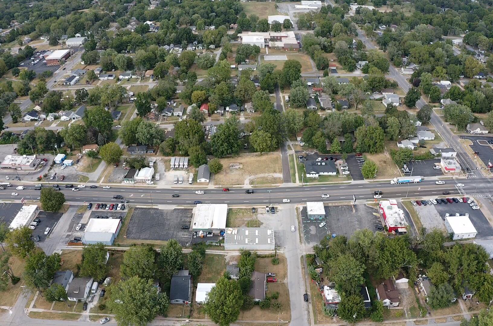 Photo 12 - Commercial Sale for sale – 809 W Kearney Street  Springfield, MO