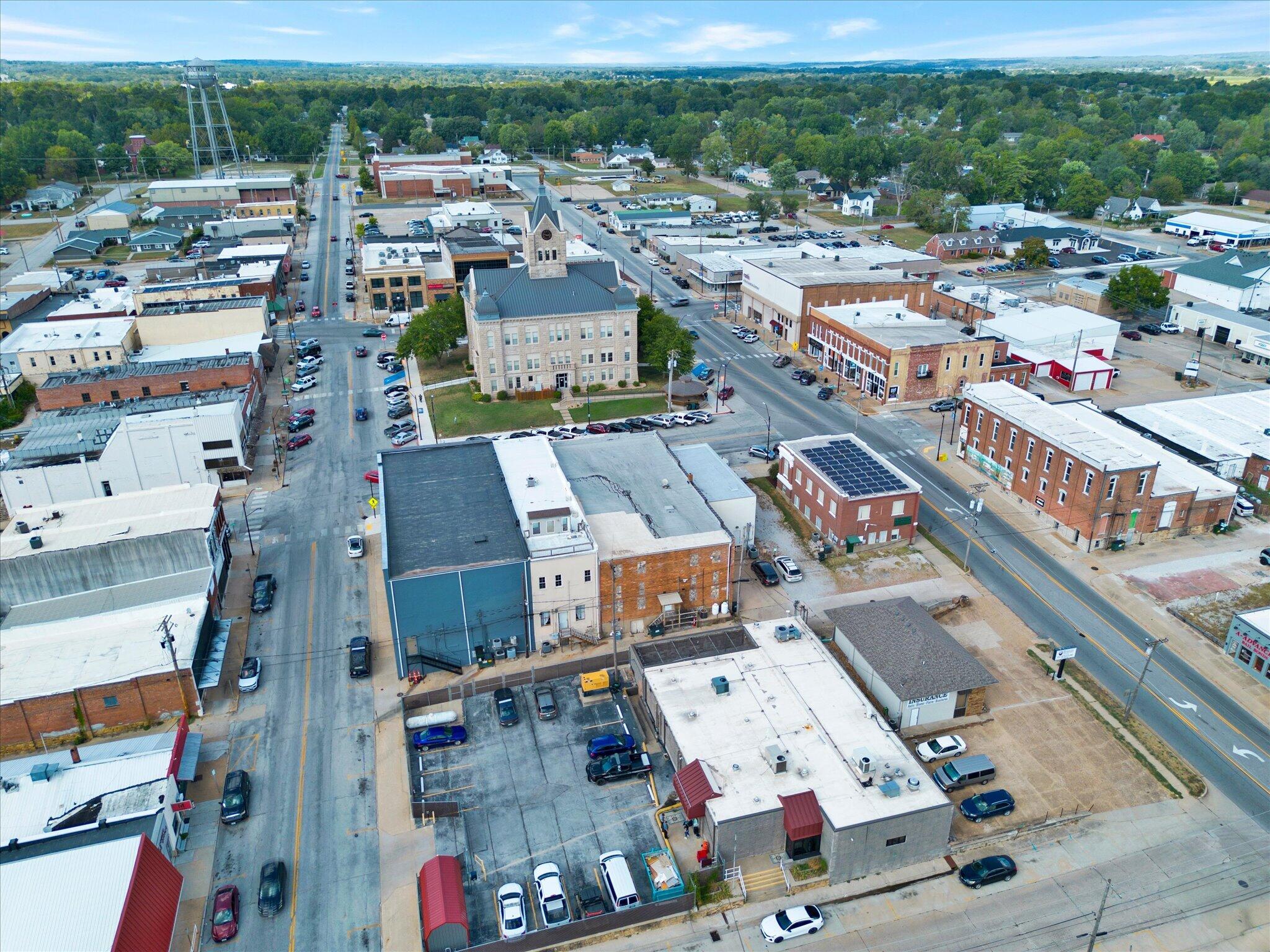 Photo 19 - Commercial Sale for sale – 110 E Jackson Street  Bolivar, MO