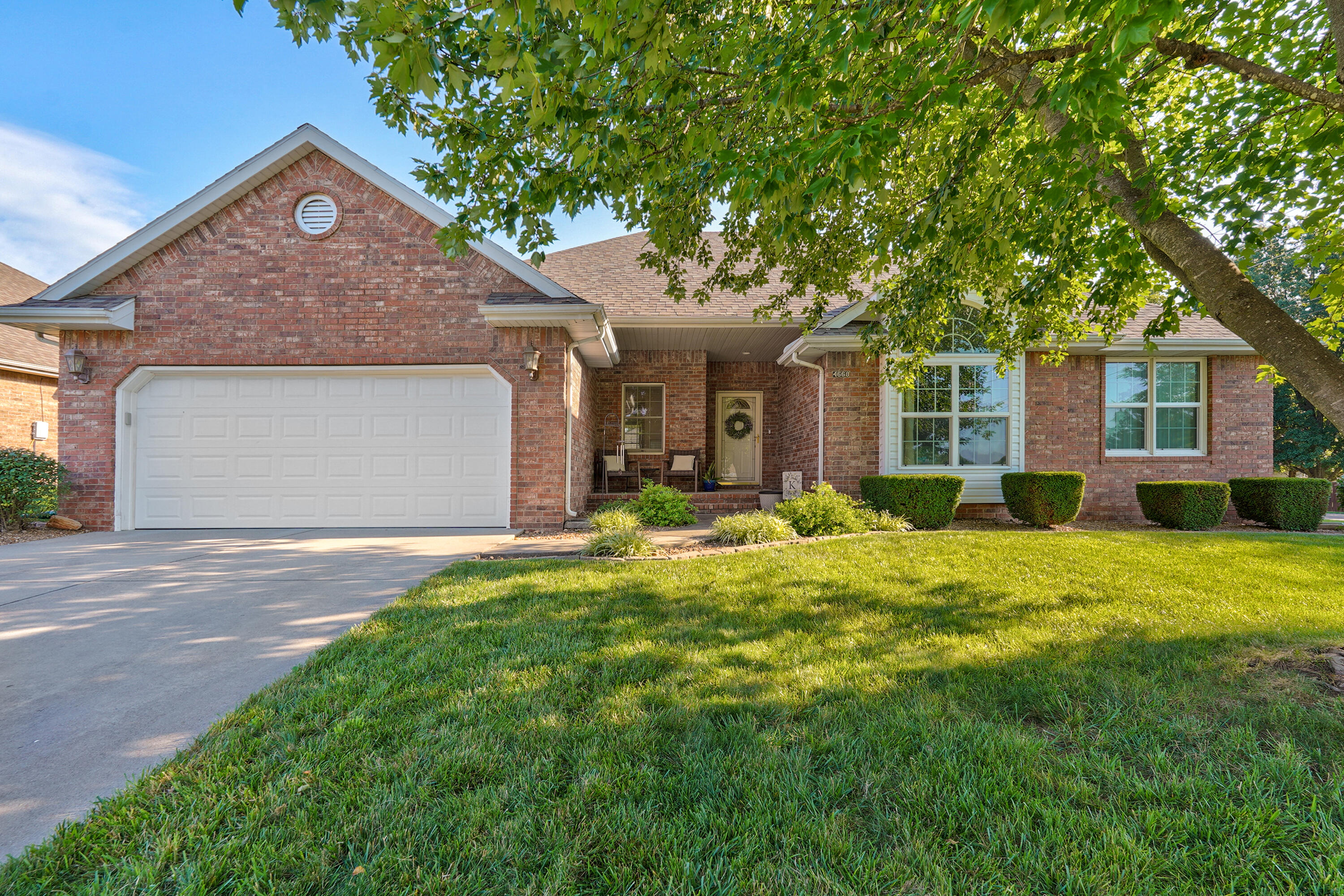 Photo 3 - Residential for sale – 4668 S Warren Road  Springfield, MO