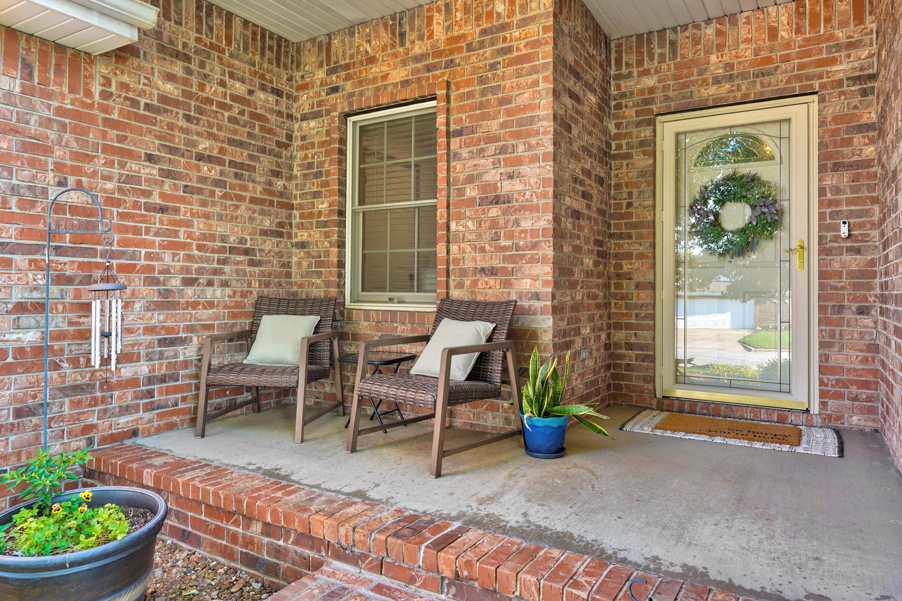 Photo 2 - Residential for sale – 4668 S Warren Road  Springfield, MO