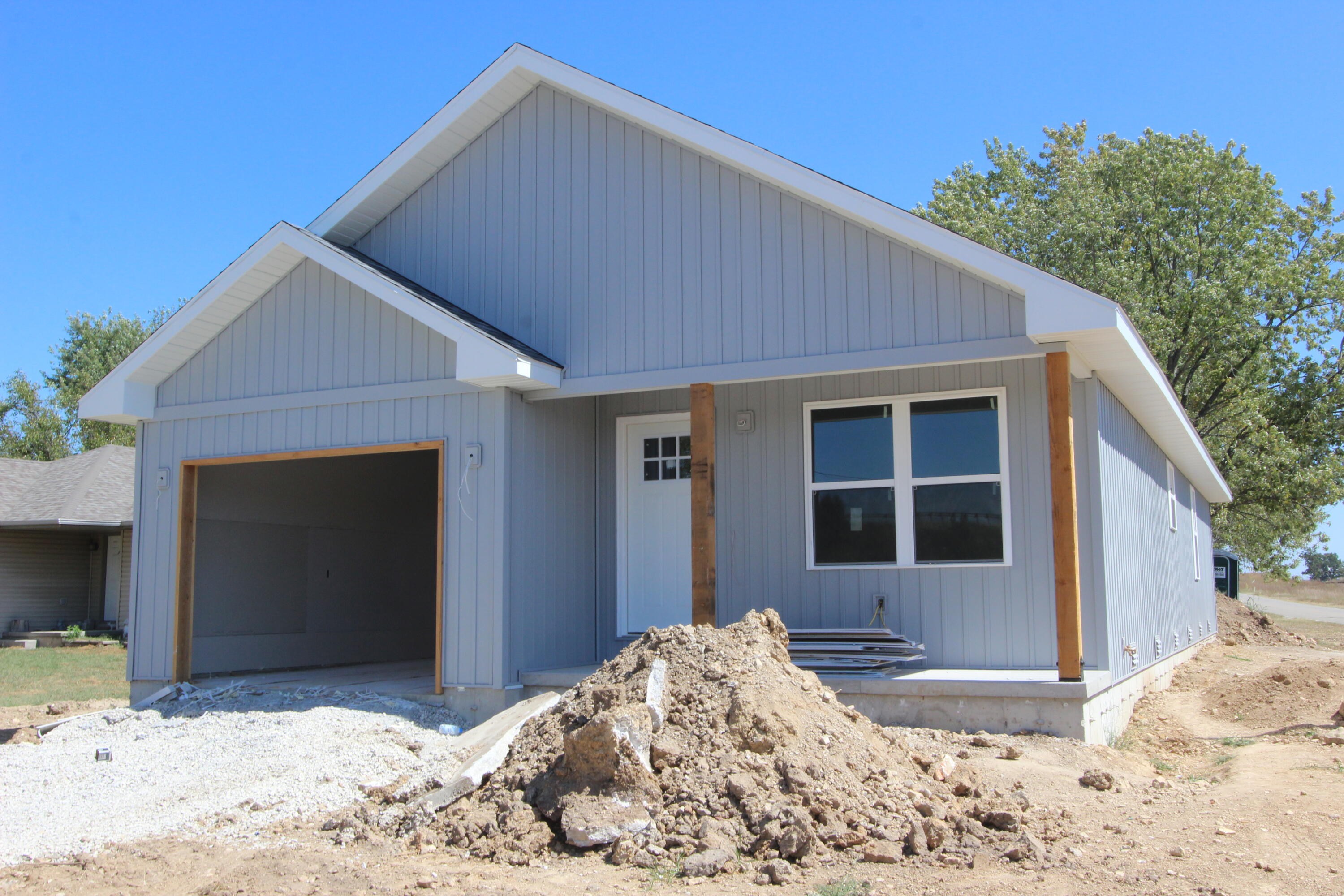 Photo 2 - Residential for sale – 100  Clouse Street  Fordland, MO