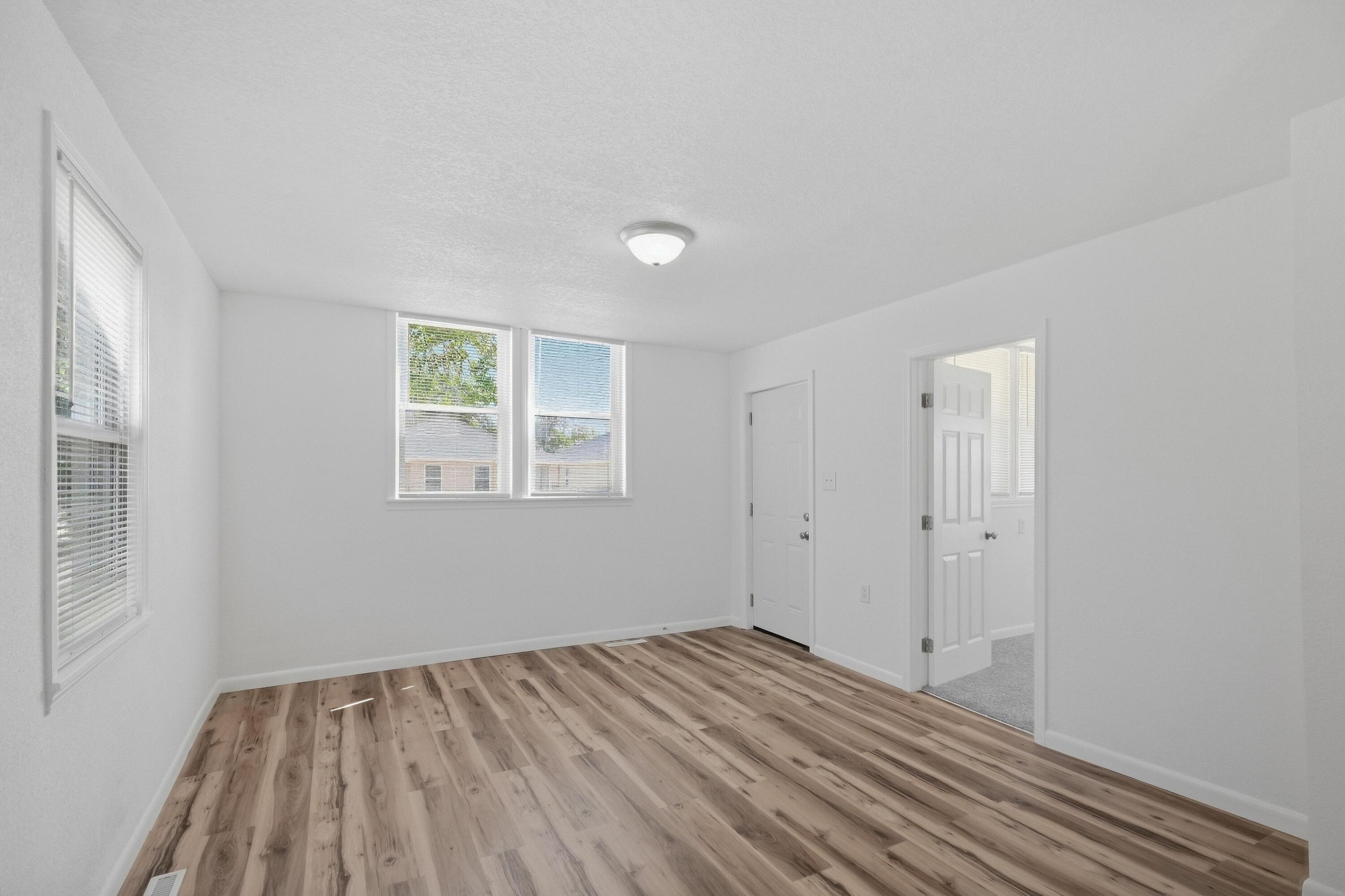 Photo 3 - Residential for sale – 1410 S Byers Avenue  Joplin, MO
