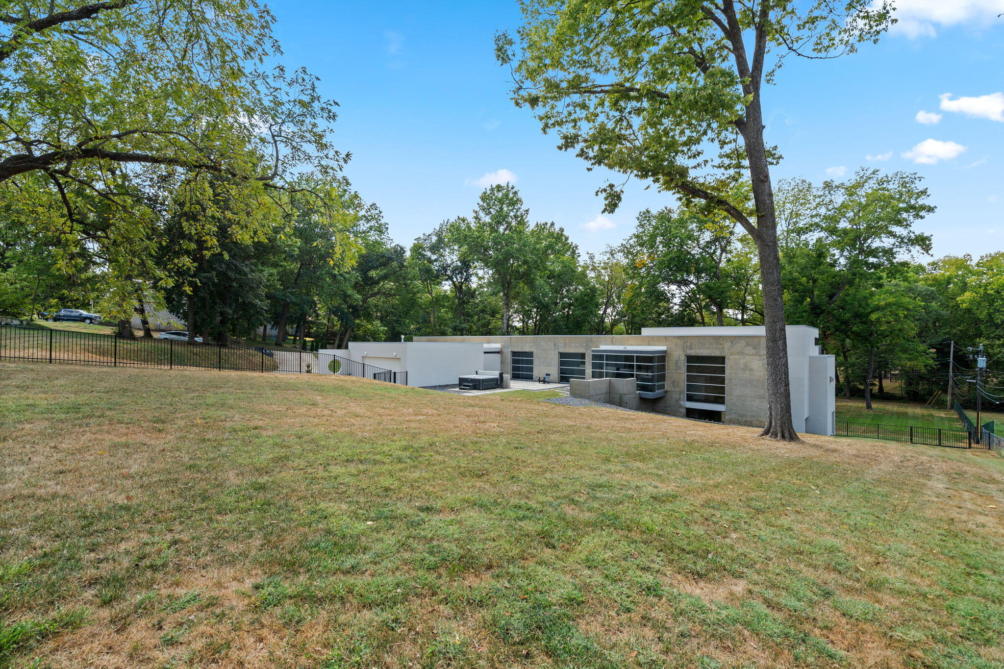 Photo 10 - Residential for sale – 3023 E Inglewood Court  Springfield, MO