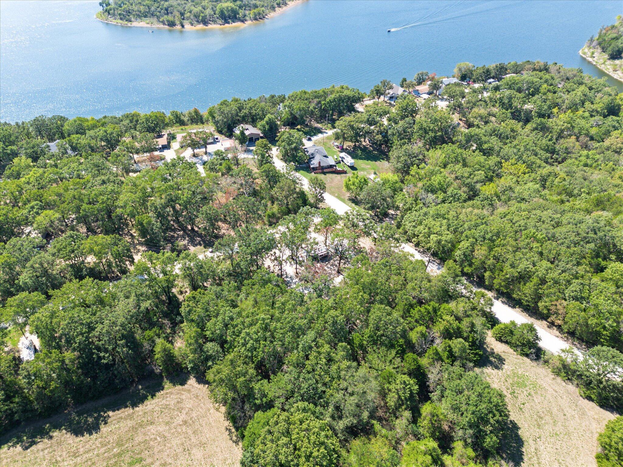 Photo 10 - Land for sale – 24035  County Road 331a   Pittsburg, MO