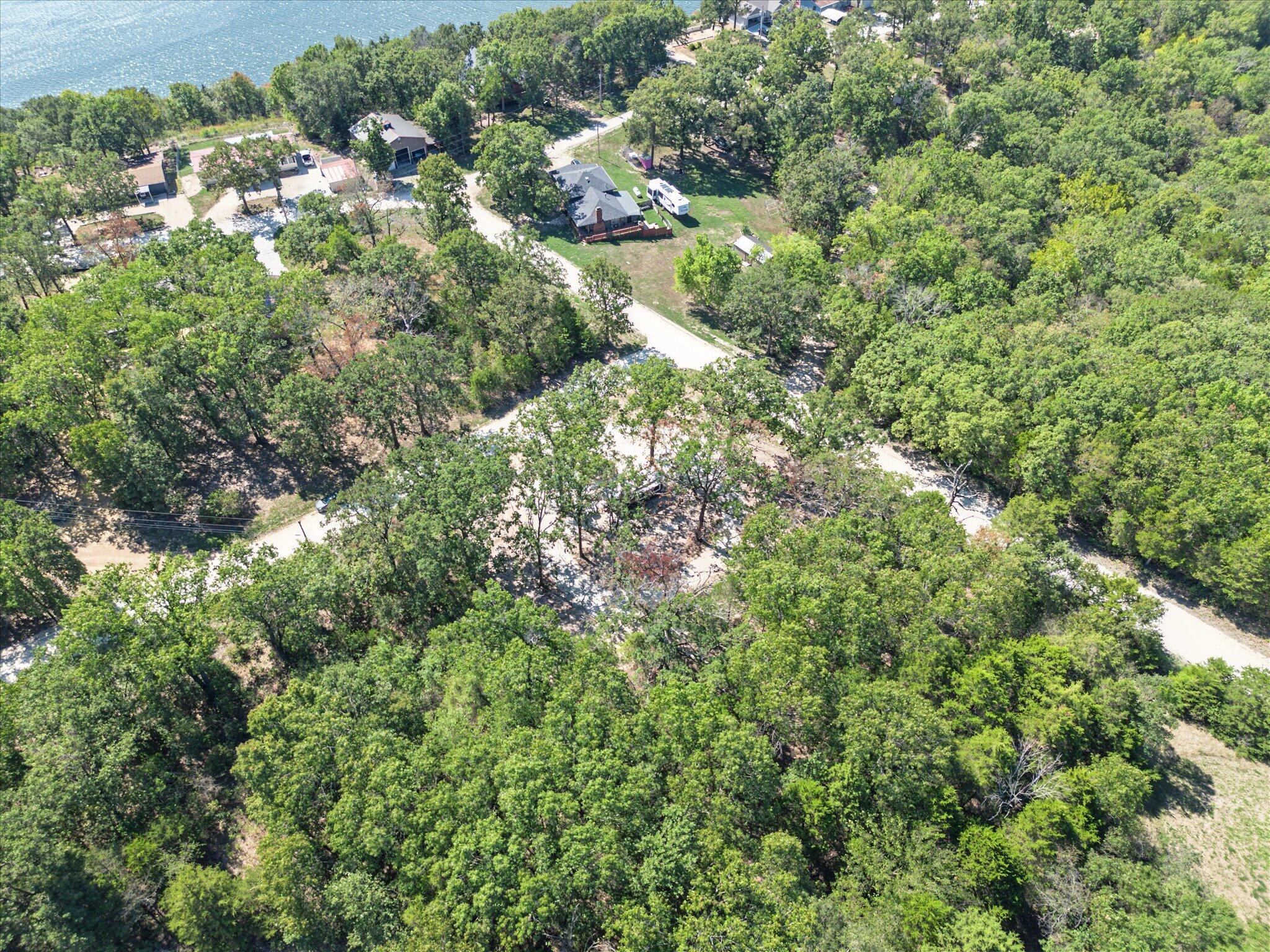 Photo 11 - Land for sale – 24035  County Road 331a   Pittsburg, MO