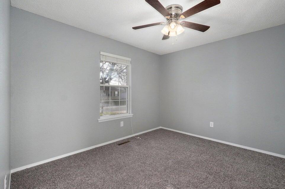 Photo 18 - Residential for sale – 5533 S Walnut Hill Avenue  Springfield, MO