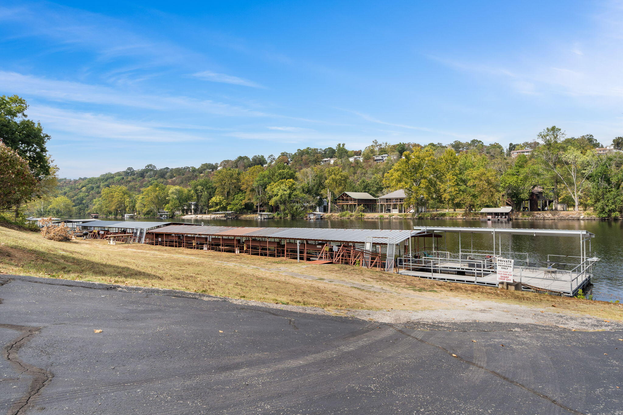 Photo 52 - Residential for sale – 140  Wilshire Drive  Hollister, MO