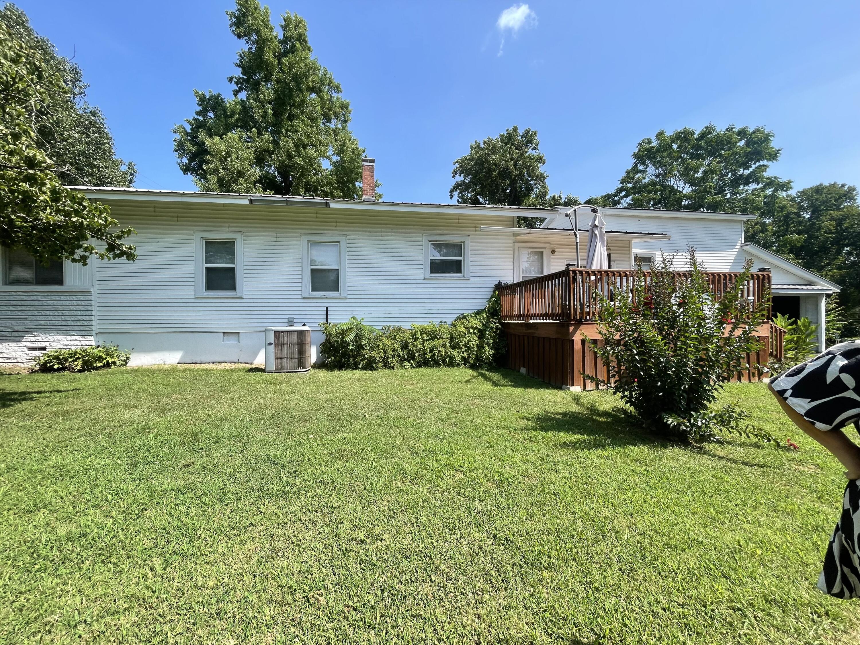 Photo 5 - Residential for sale – 308 S Maple Street  Galena, MO