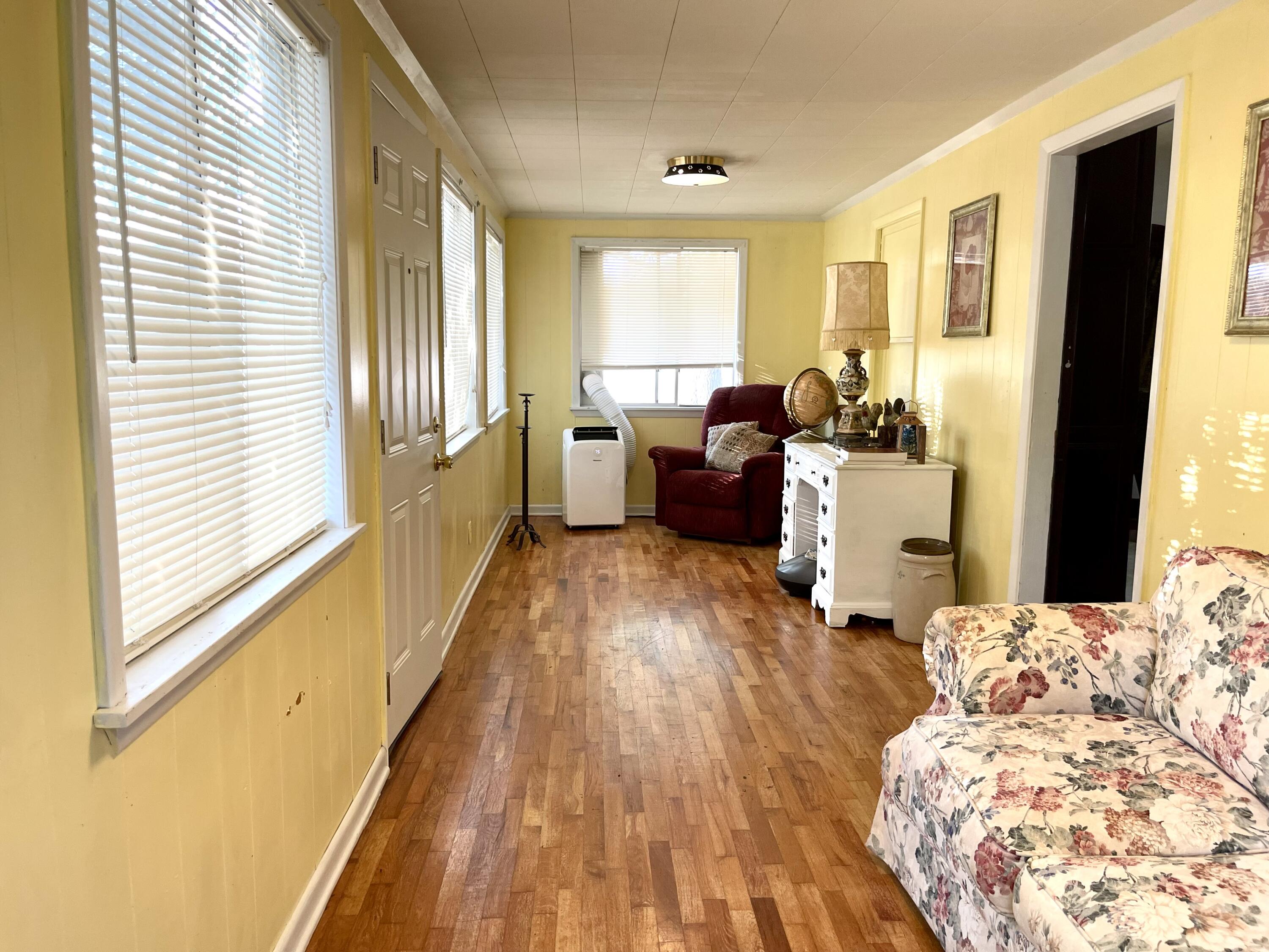 Photo 23 - Residential for sale – 308 S Maple Street  Galena, MO