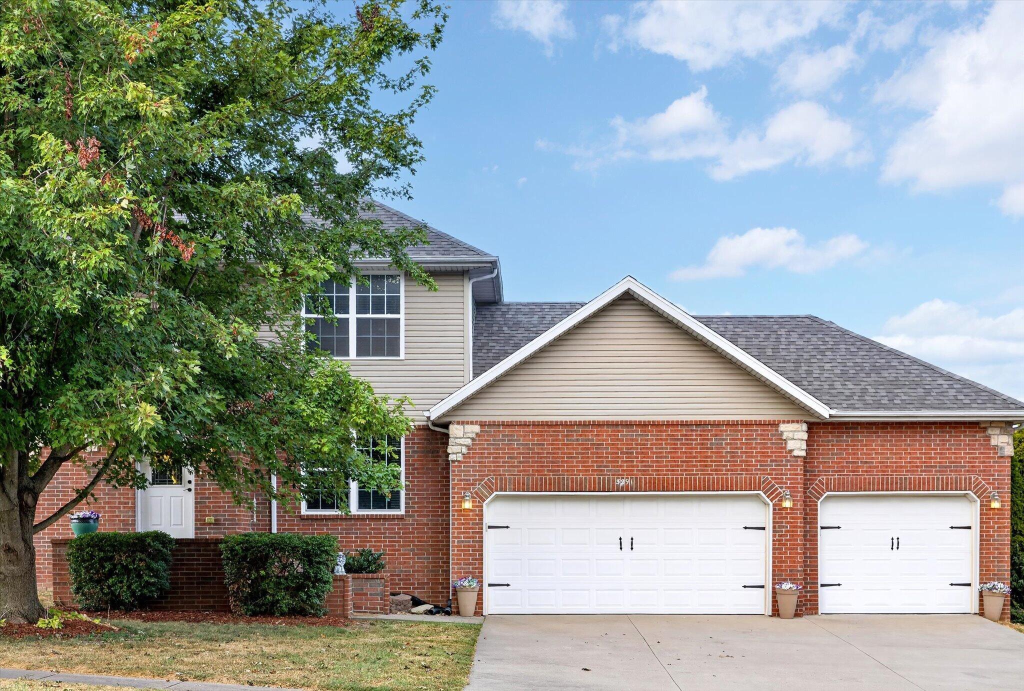 Photo 3 - Residential for sale – 3291 N Eakins Avenue  Springfield, MO
