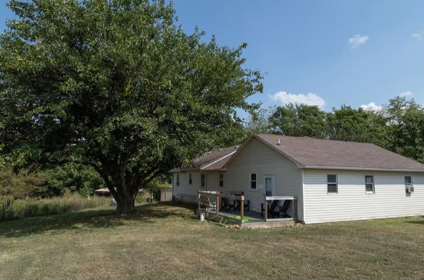 Photo 5 - Residential for sale – 18355  State Highway 32   Stockton, MO