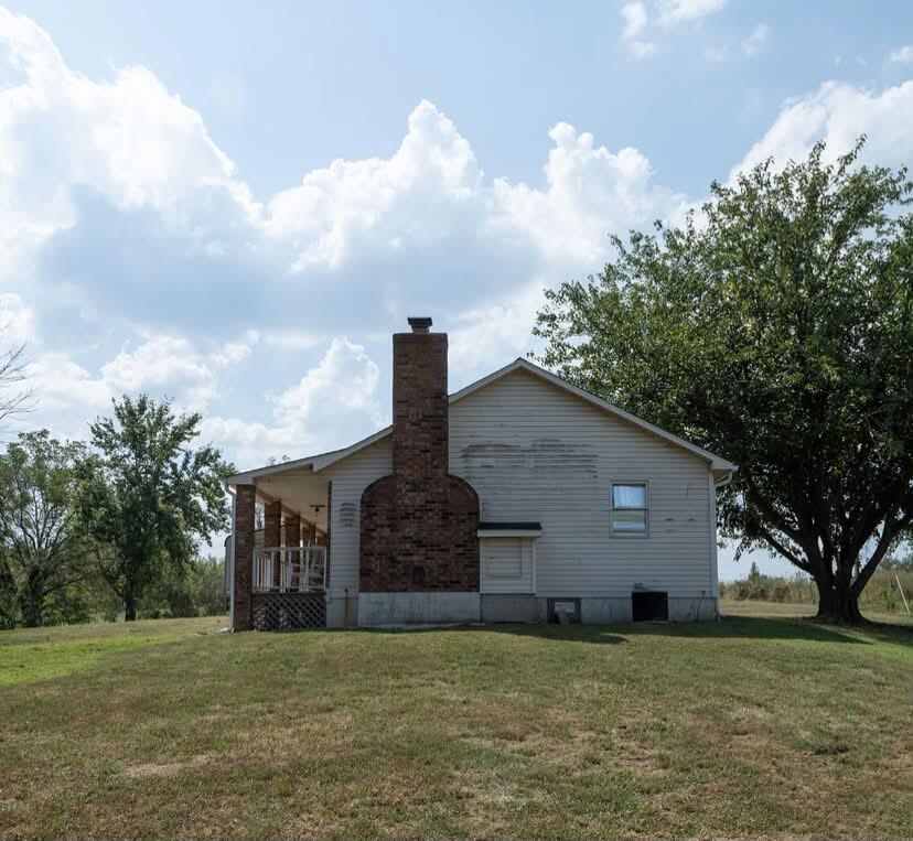 Photo 3 - Residential for sale – 18355  State Highway 32   Stockton, MO